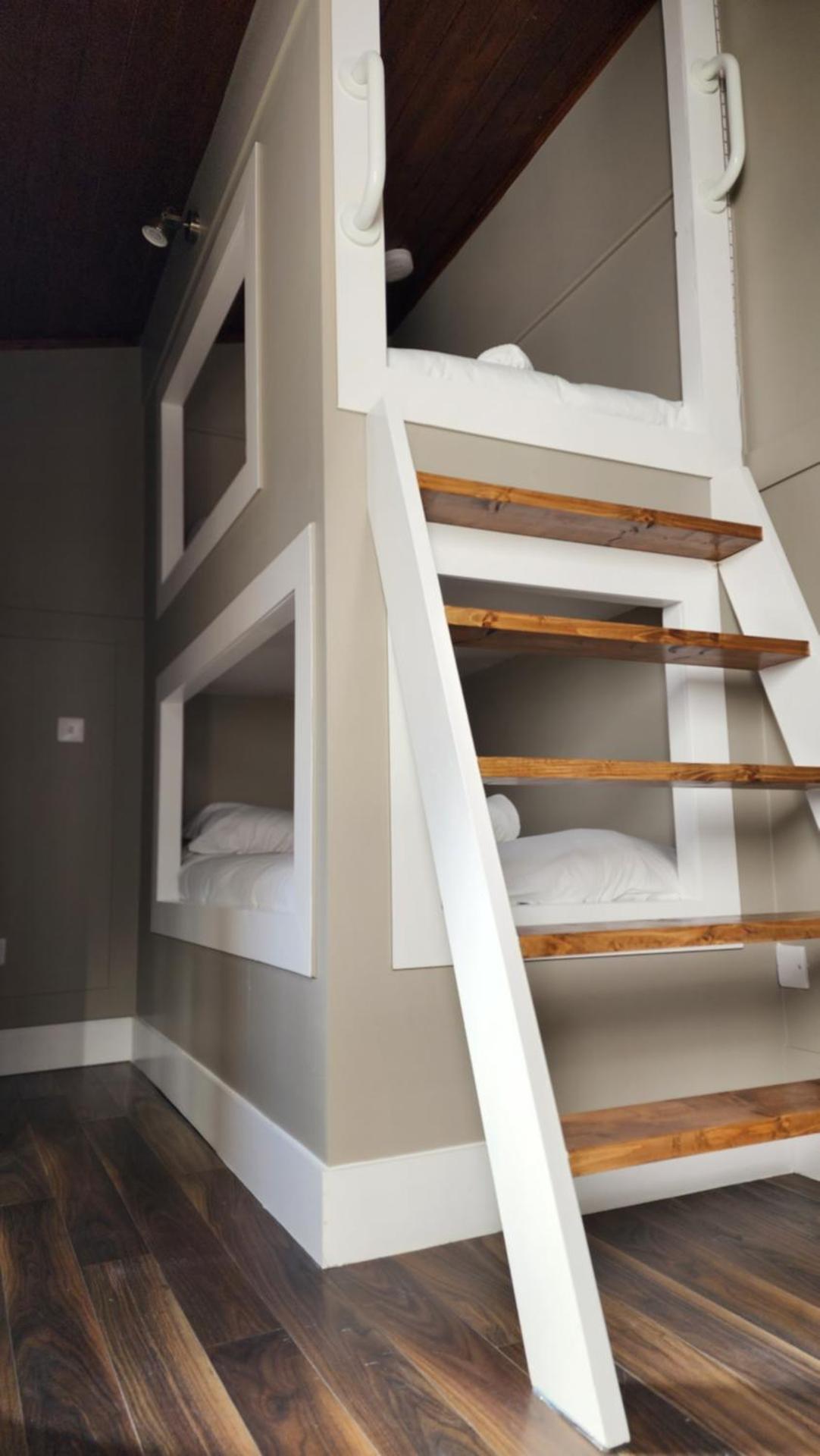 Camera Economy Doppia con Letti Singoli a Castello