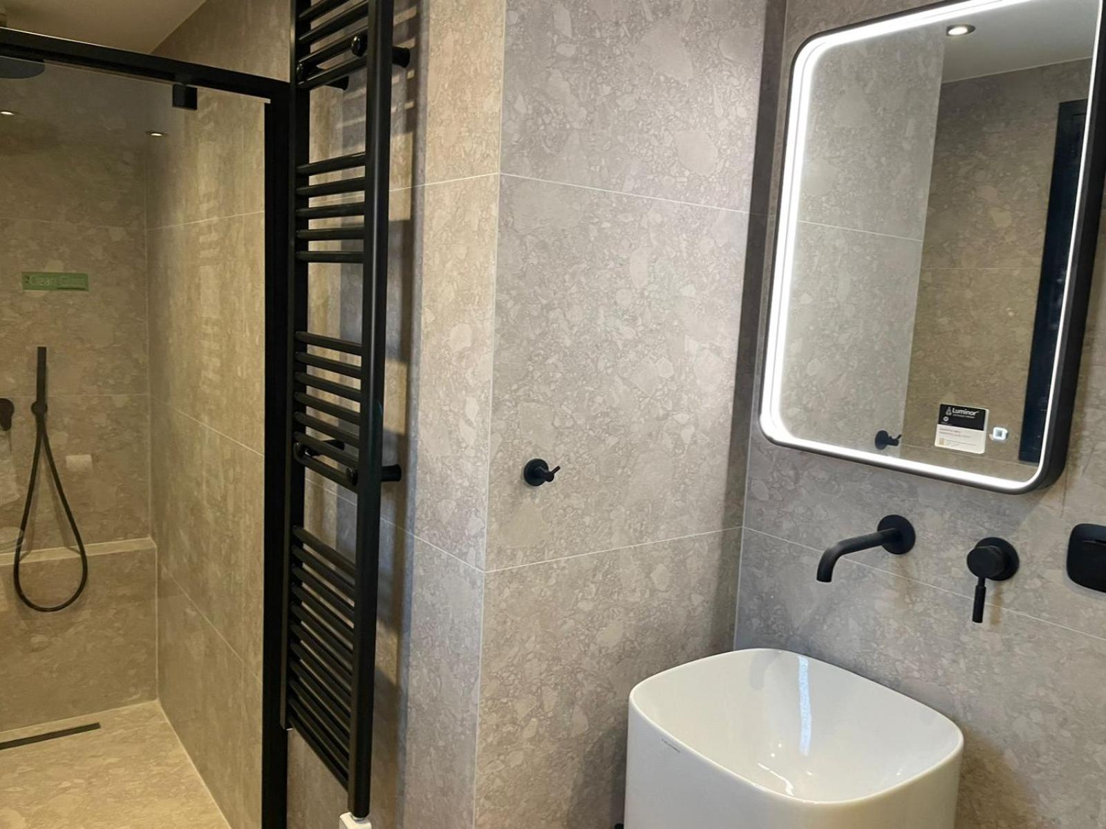 Glyf Seaview Penthouse by Taurus