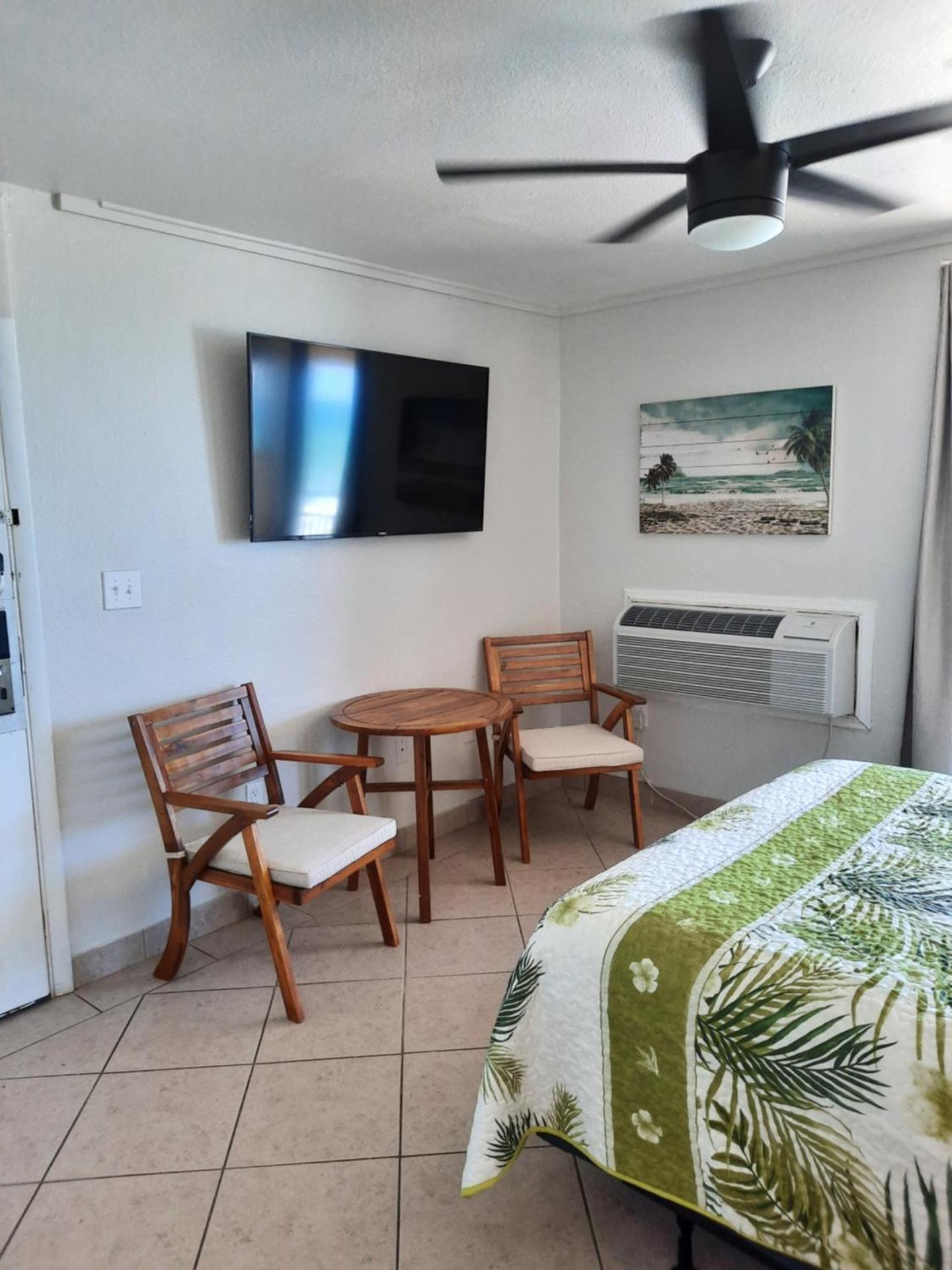 Daytona Beach Hawaiian Inn