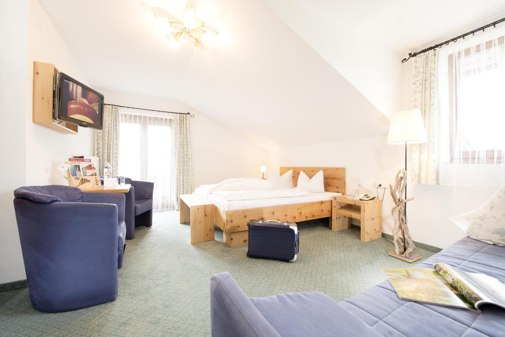 Photo of the whole room