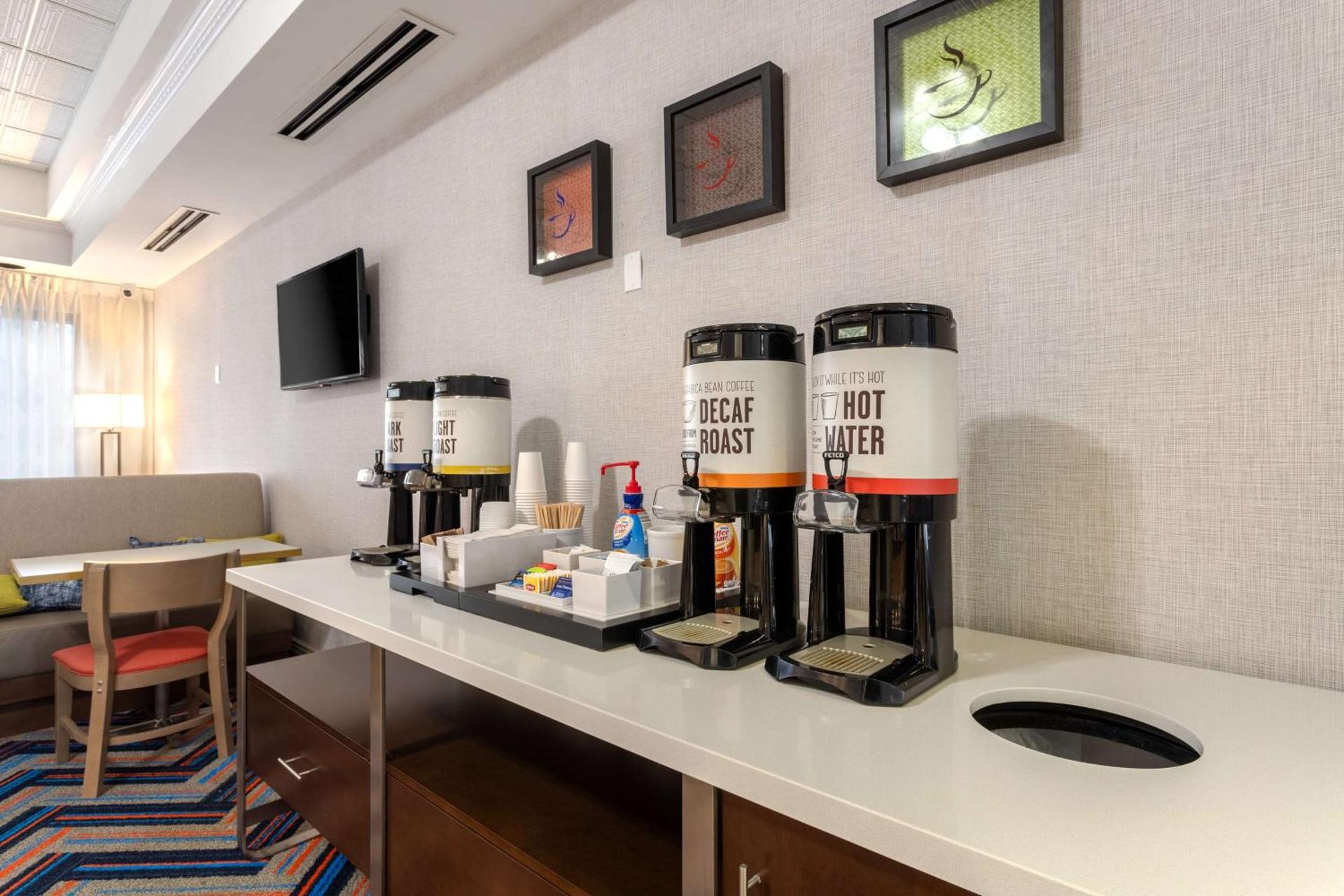 Coffee/tea facilities
