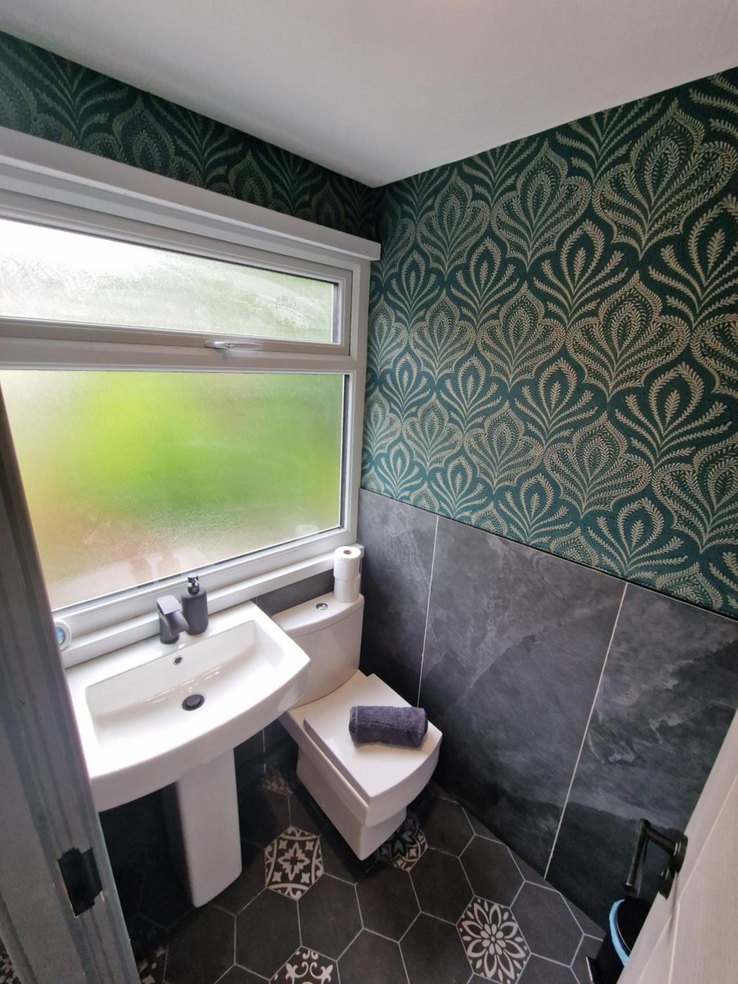 Townhouse - 6 Bed Hot Tub House