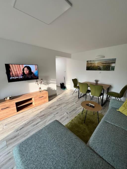 Útulný nový byt 1 km od Kristýny