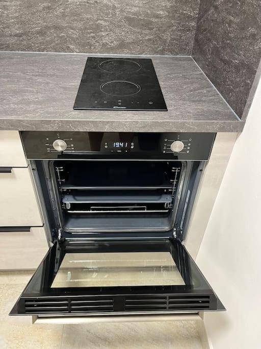 Útulný nový byt 1 km od Kristýny