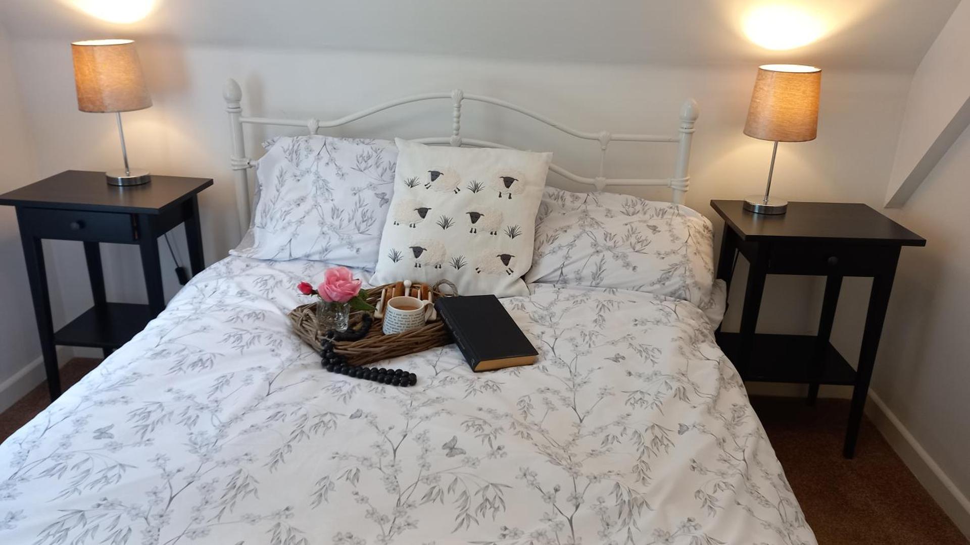 Mabon House near Zip World Tower and Bike Park Wales