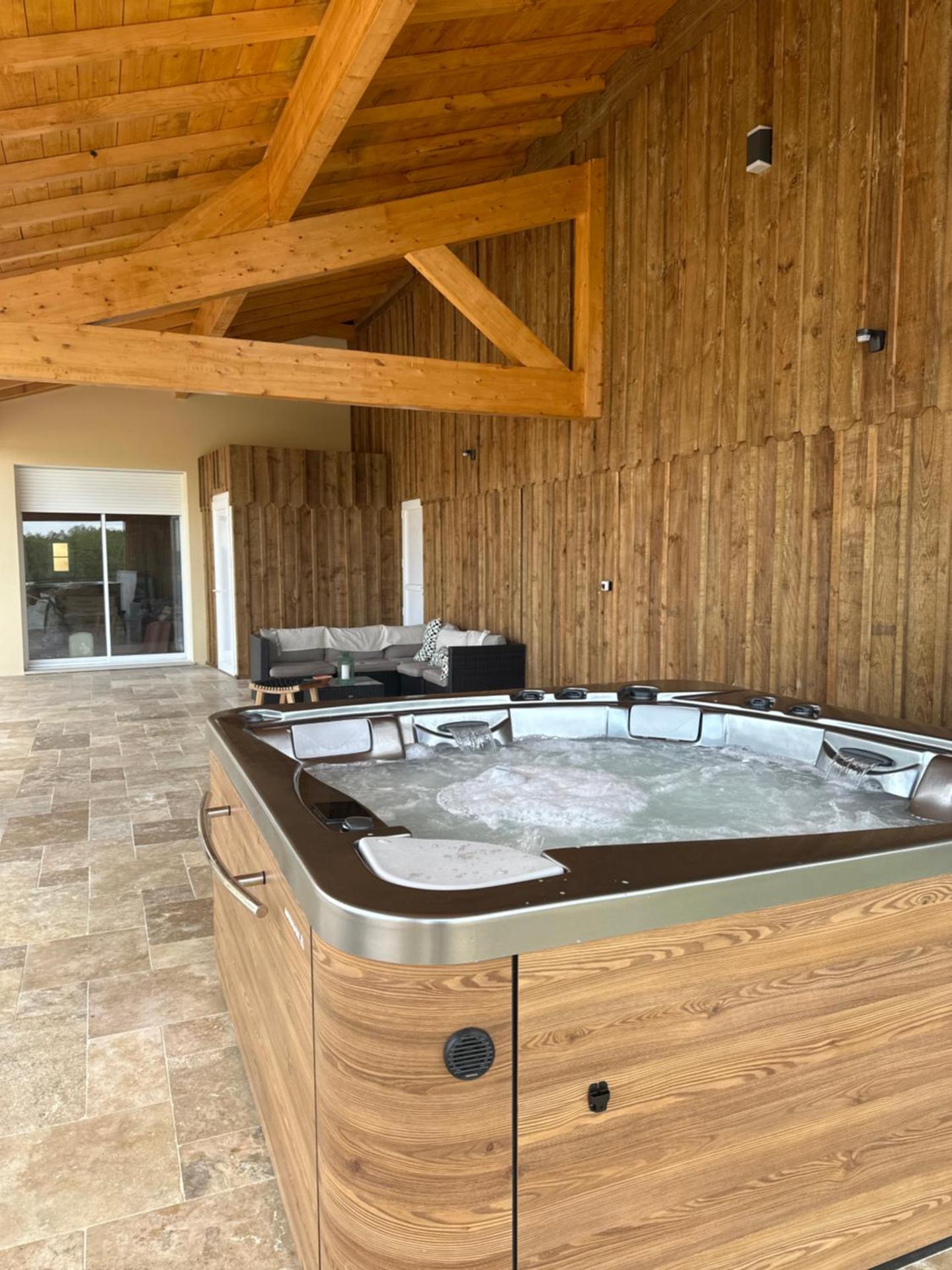 Dynastie - Le Repaire de Maltus "Gîtes & Spa"