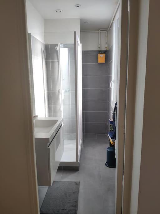 Charmant deux pièces moderne