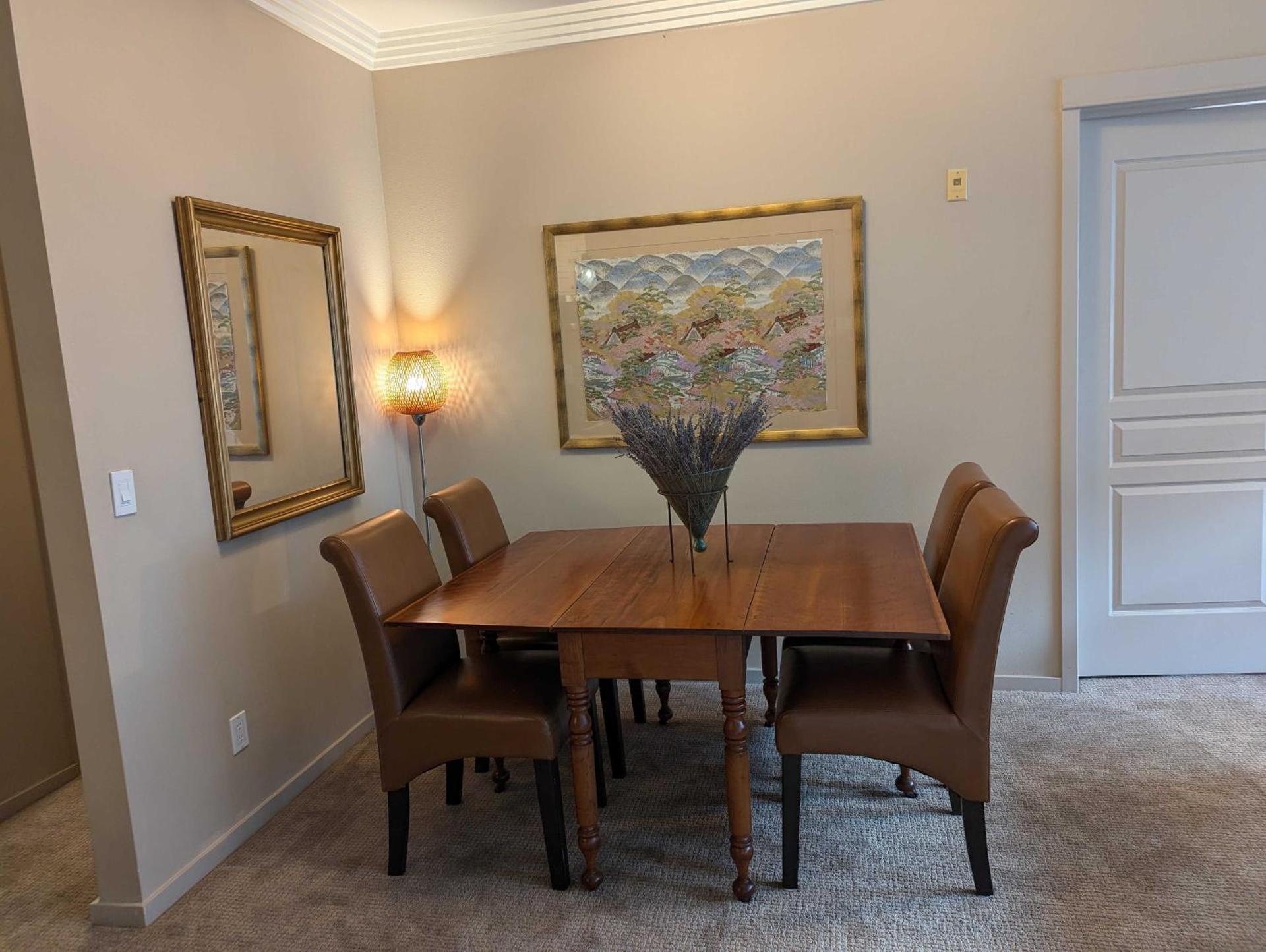 New Downtown 2 Beds, 2 Baths Waterfront Alaska 335