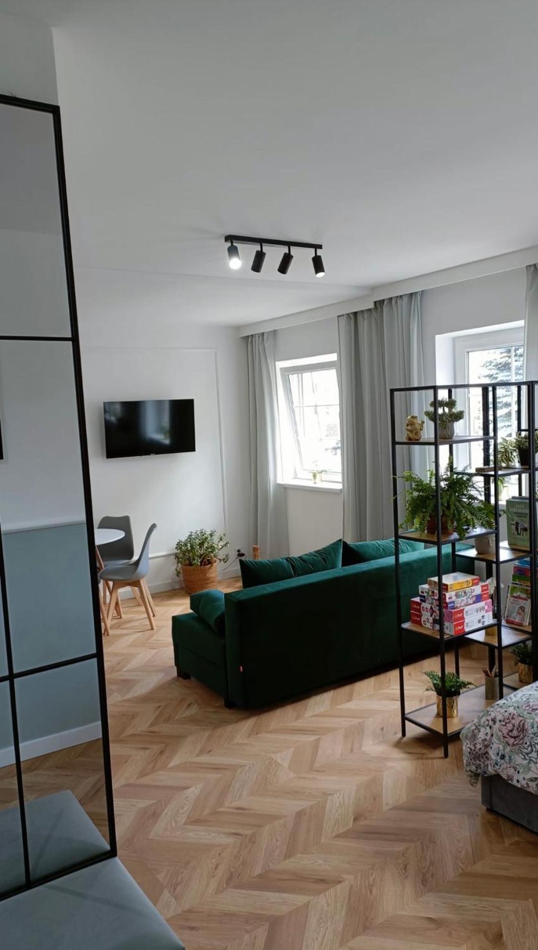 Apartament nad Jeziorem Drwęckim w Ostródzie z klimatyzacją