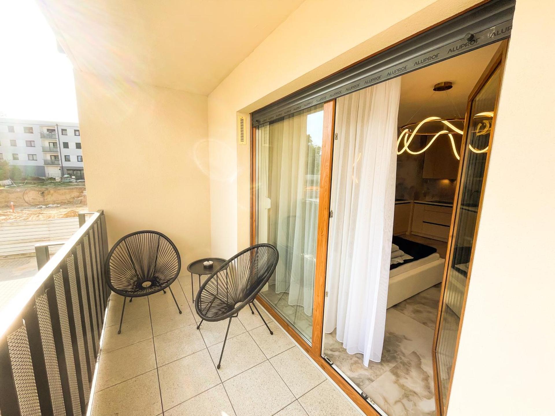 In&cognito Apartments Szamotuły with Parking and WiFi