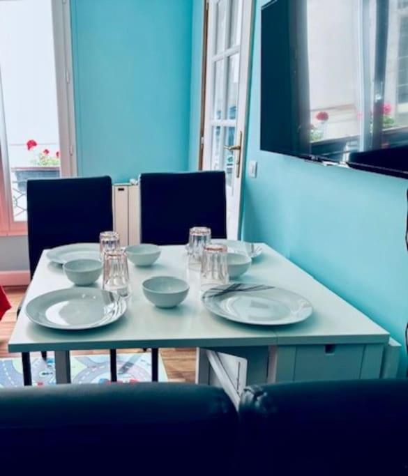 Apparemment - Tour Eiffel - Grenelle