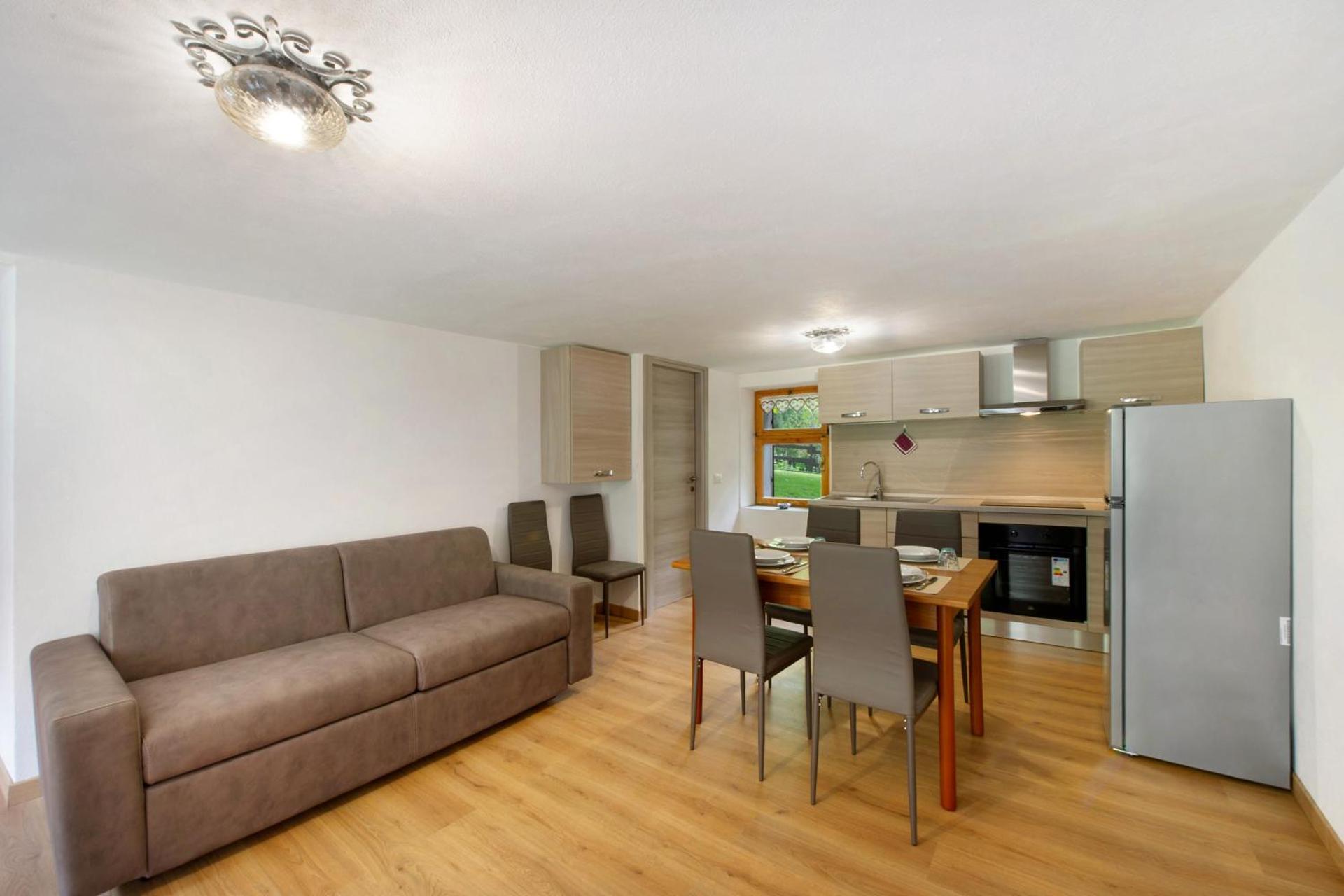 Superior One-Bedroom Apartment with Balcony