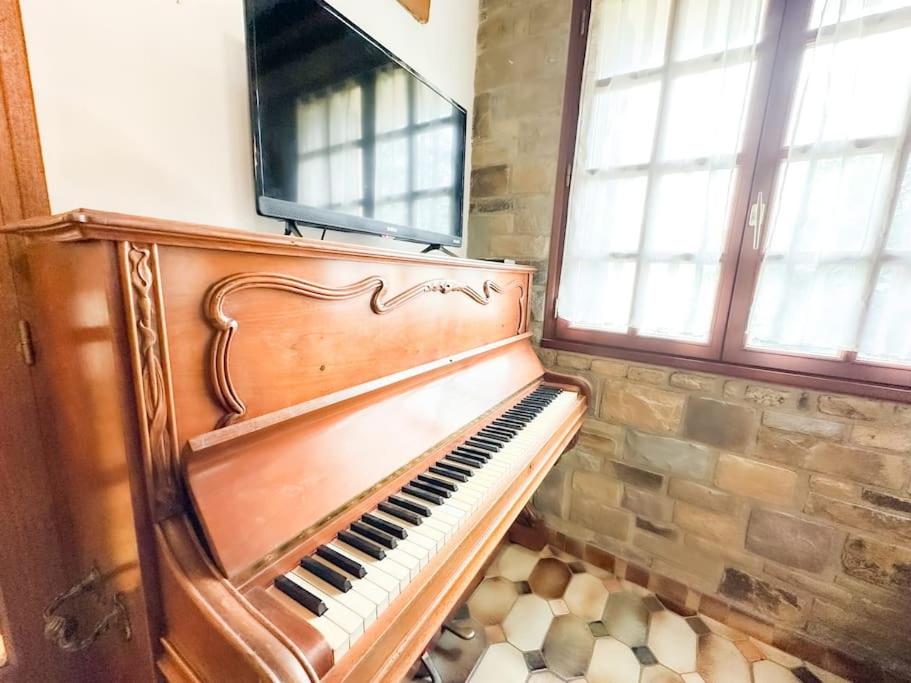 Anh Dao-Disneyland-Parking Gratuite et Terrasse