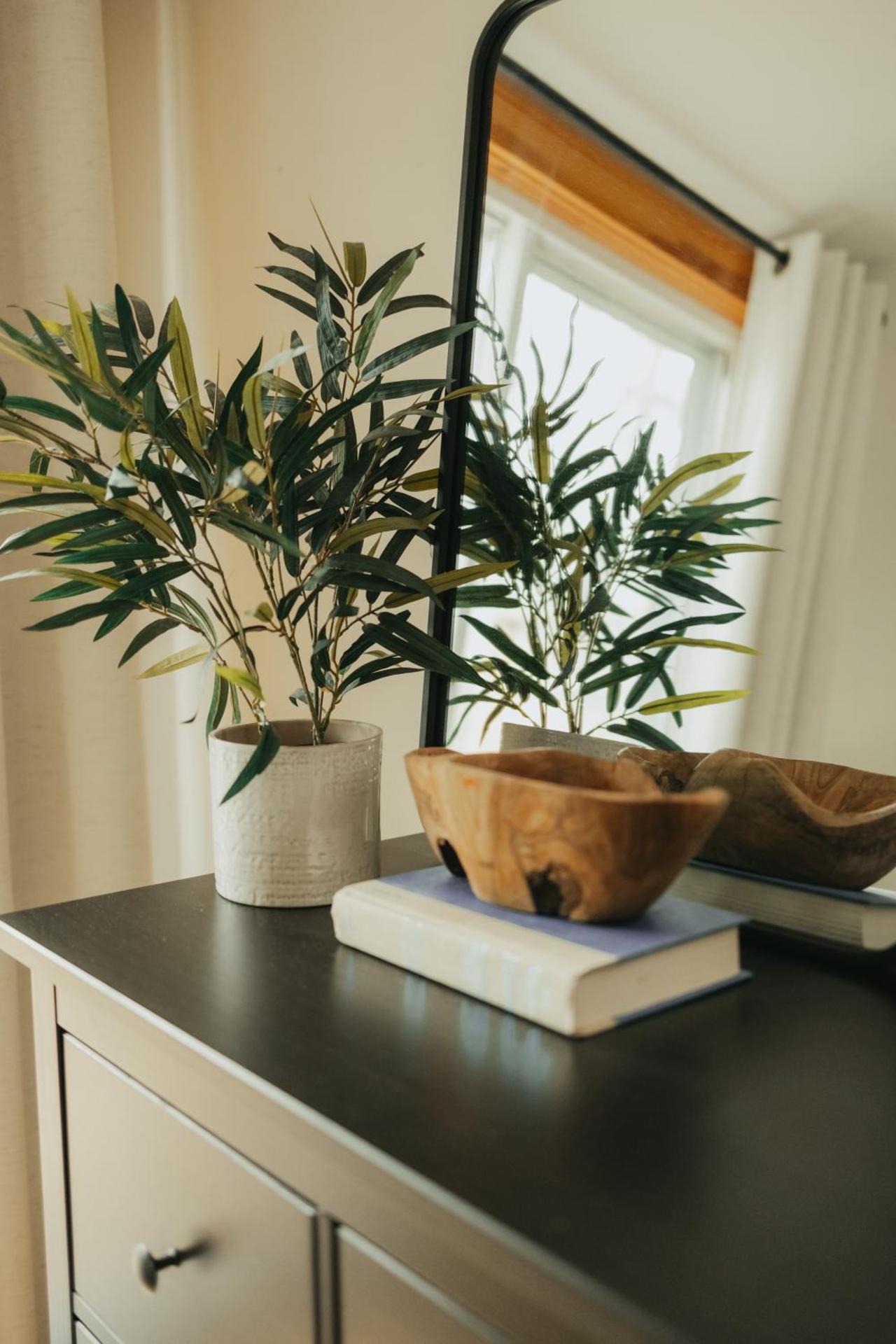 The Doma Lodge - Cozy Muskoka Cabin in the Woods