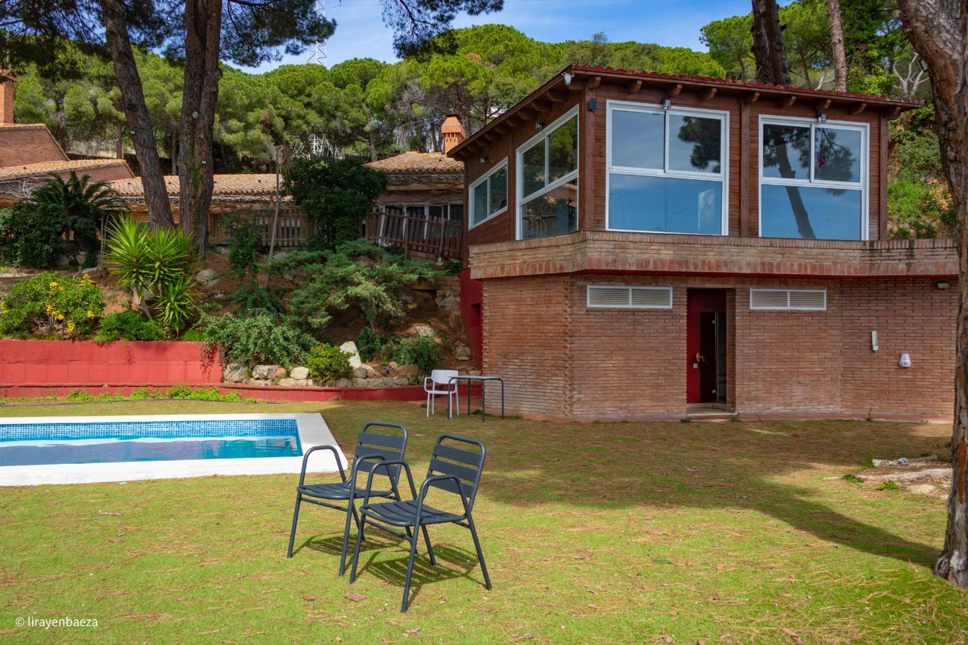 Villa Maresme & Villa Rosa