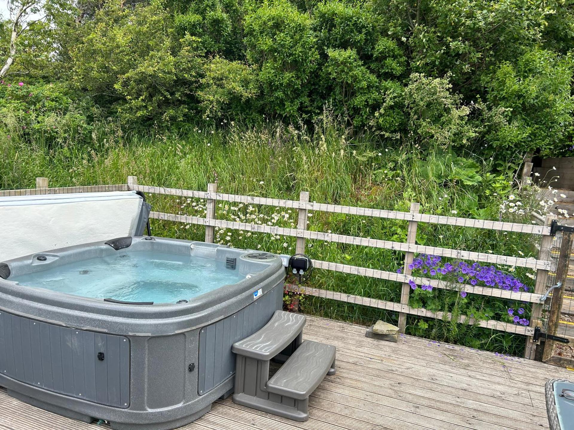 The Coach House & The Stables Yorkshire Peak District With and without hot tub options