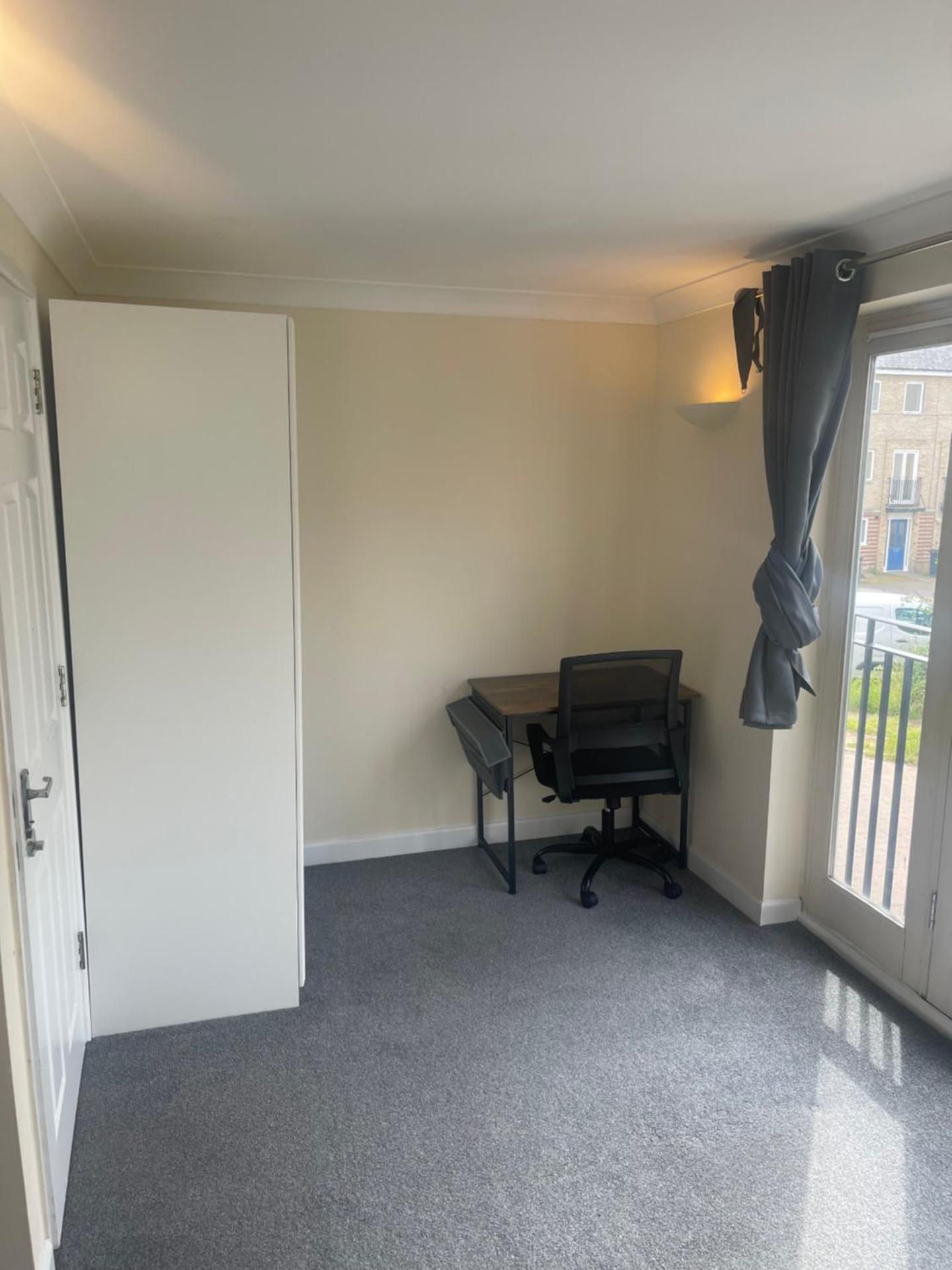 Relaxing double rooms in a beautiful house