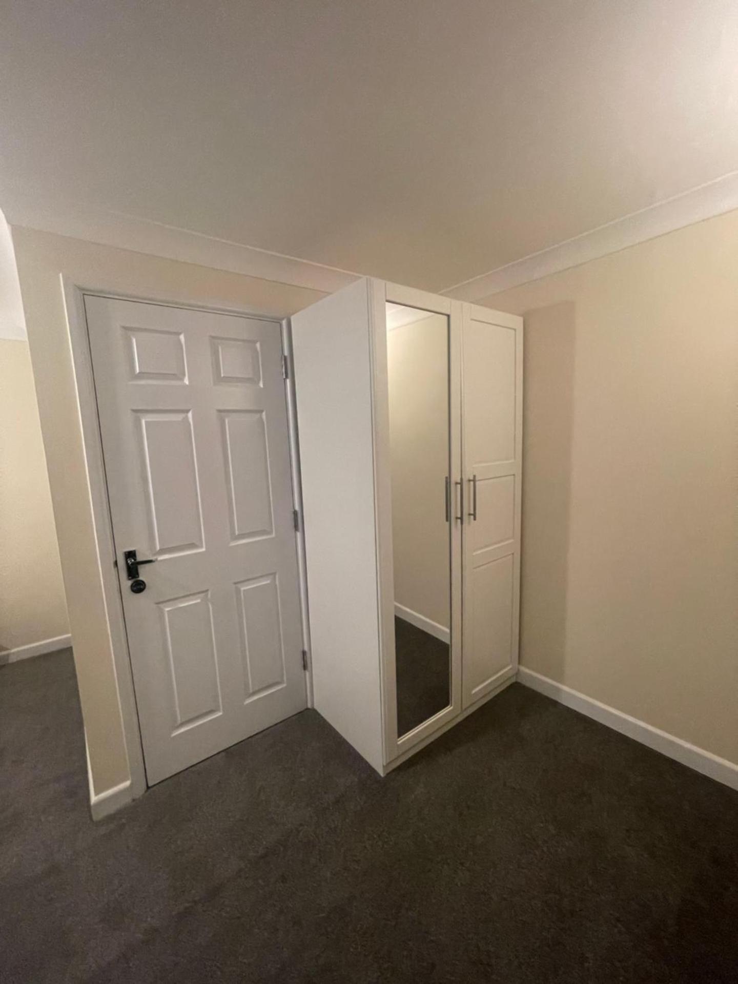 Relaxing double rooms in a beautiful house