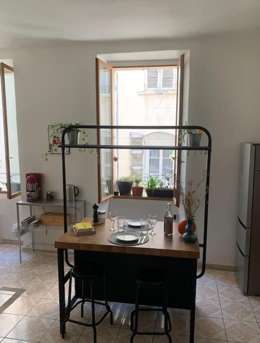 Petit Boucan 47m2 Dans le coeur du Panier