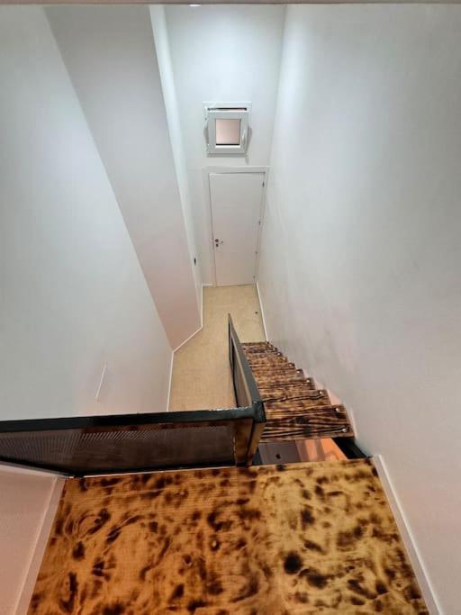 Precioso estudio con terraza en Florida E1