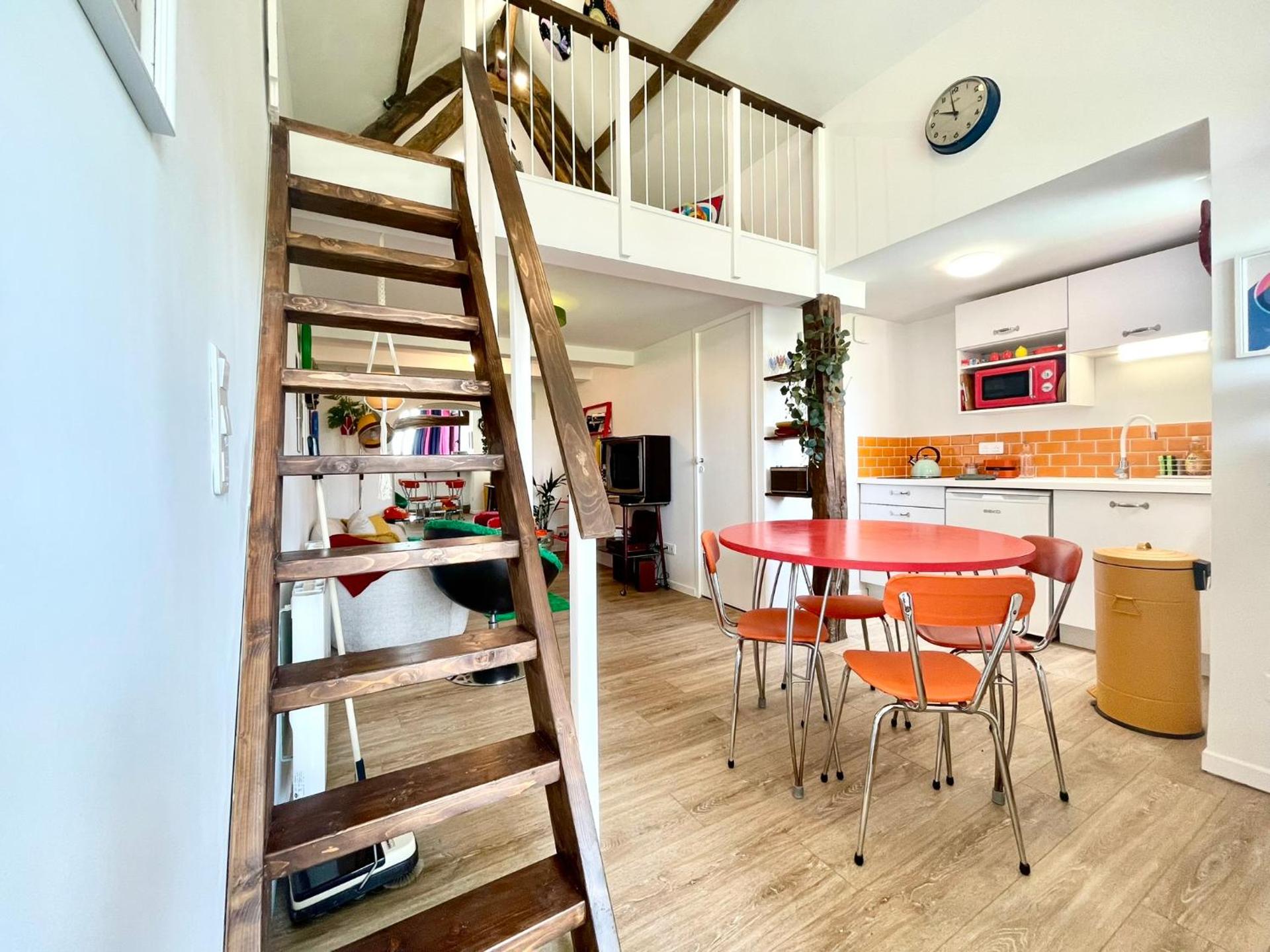 La Petite Eole - Déco 70's, Entre Rouen et Dieppe