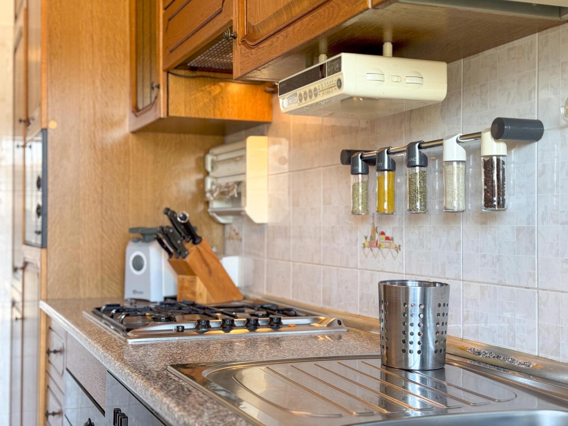 Mare, Monti e Limoni