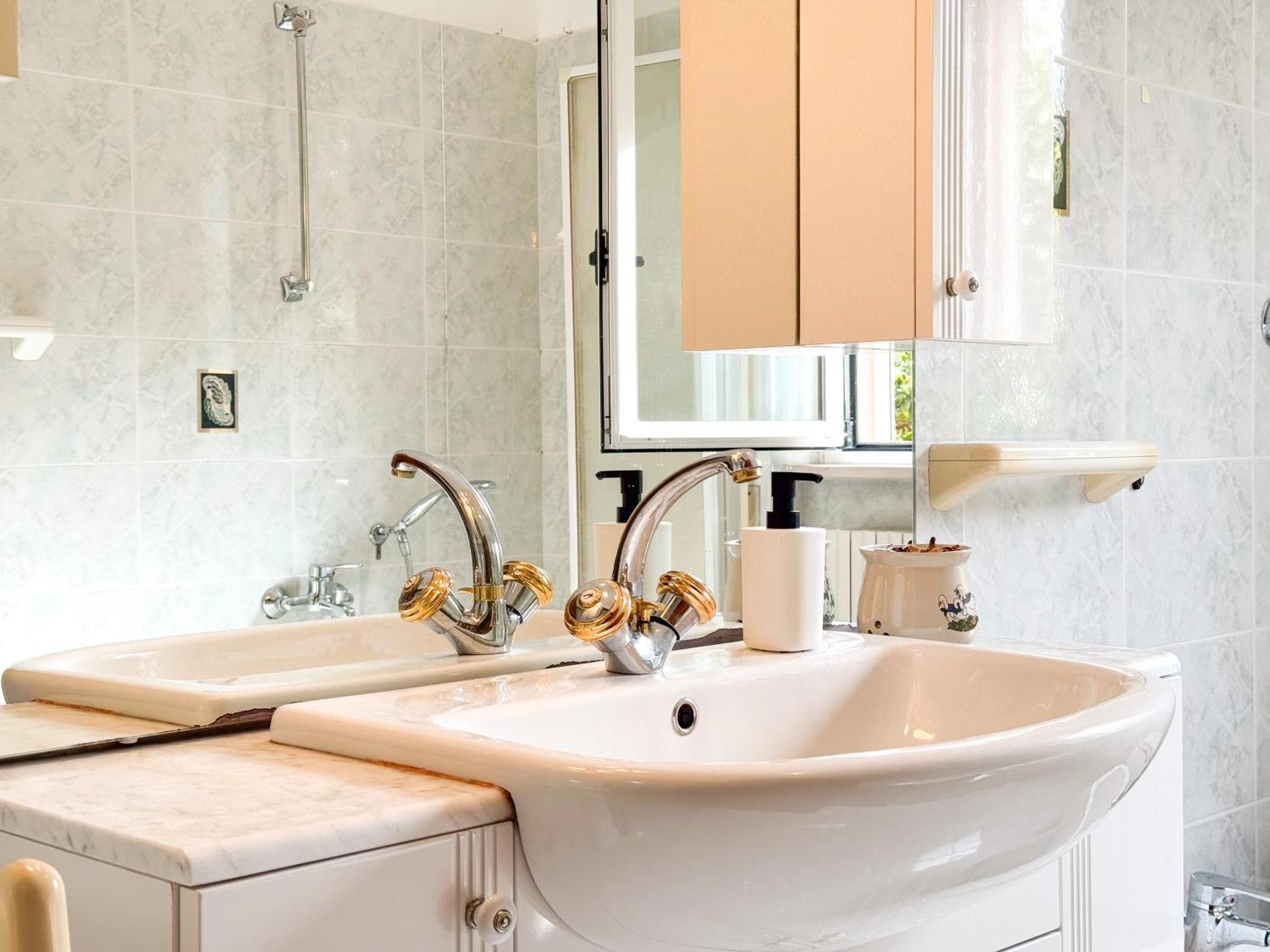 Mare, Monti e Limoni