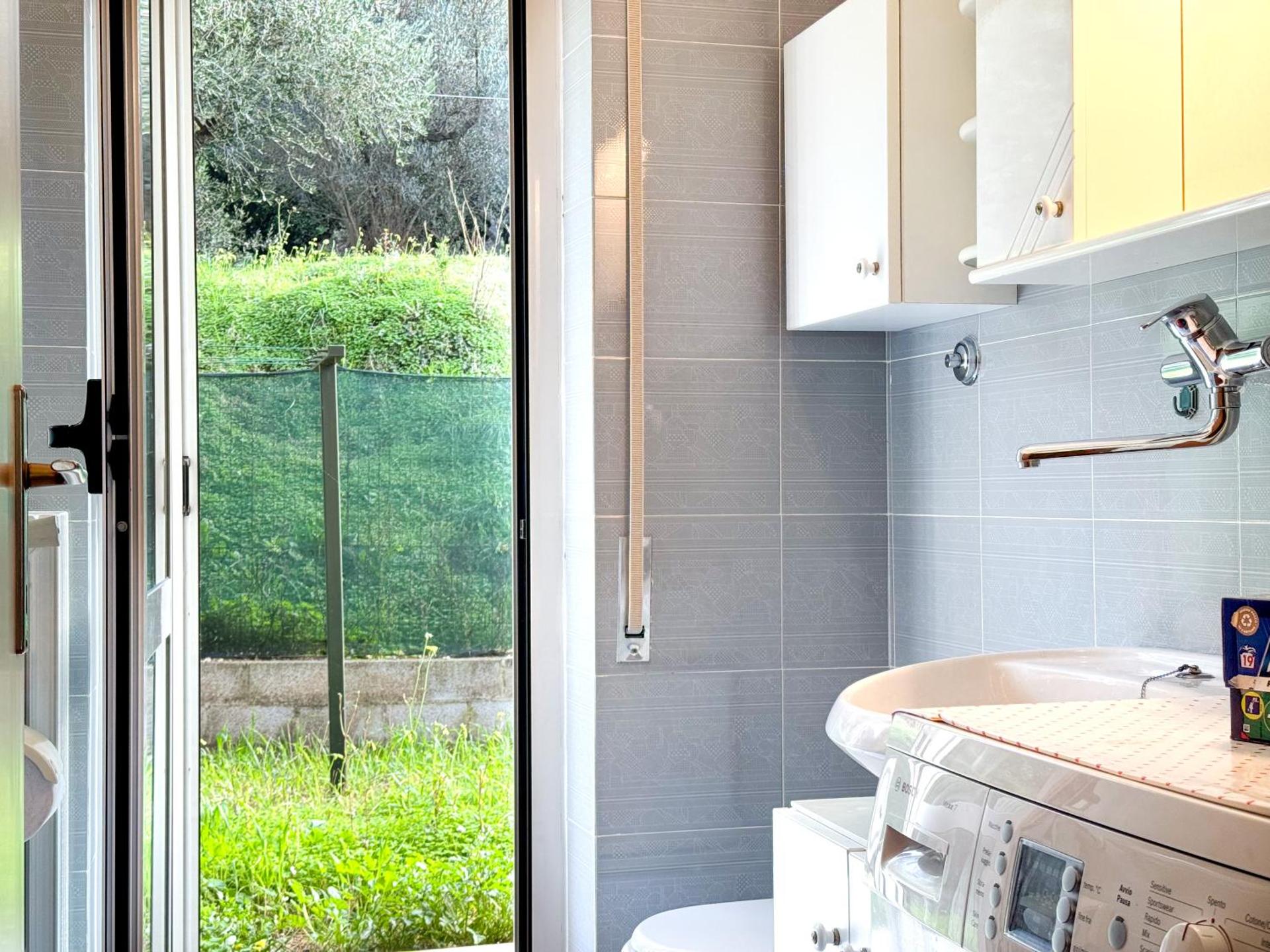 Mare, Monti e Limoni