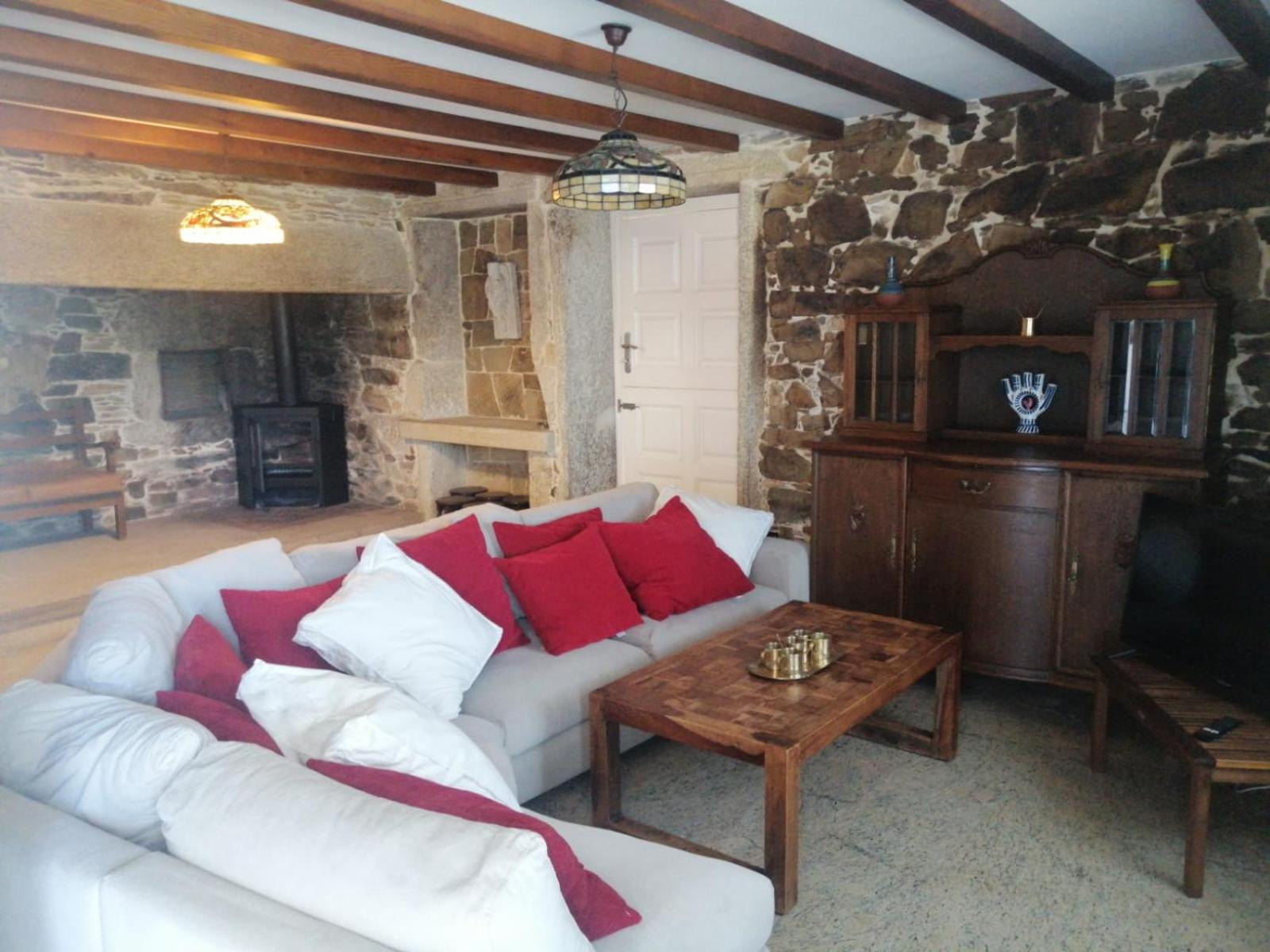 Communal lounge/ TV room