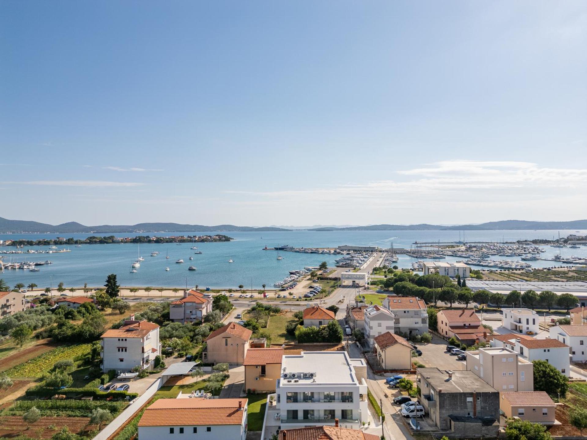 Rooms & Apartments Niko