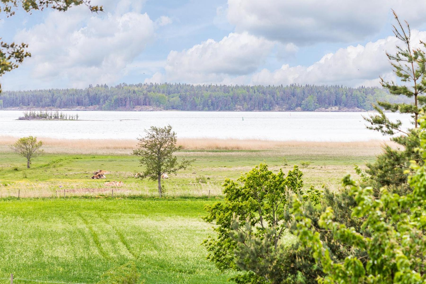 Skärgårdslägenhet med havsutsikt i Sankt Anna! NR1