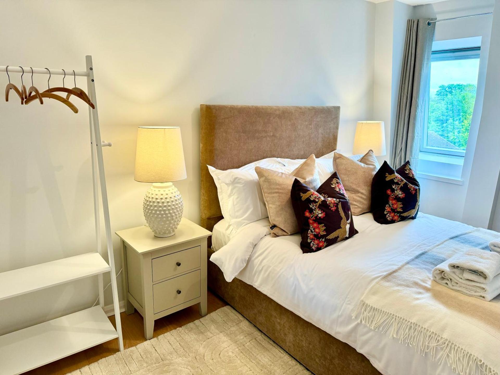 Stylish spacious 1 bed flat