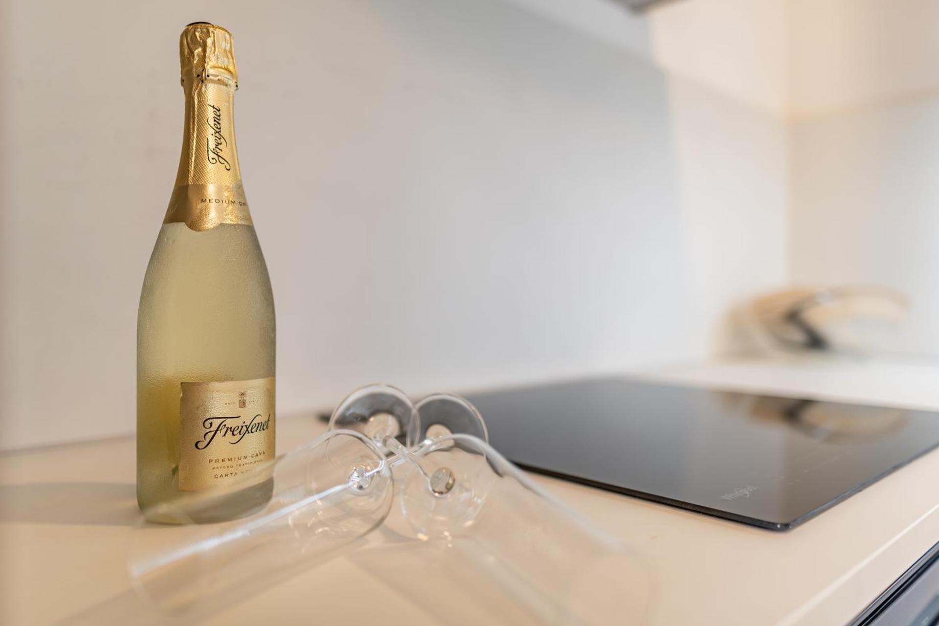 Rooms & Apartments Niko