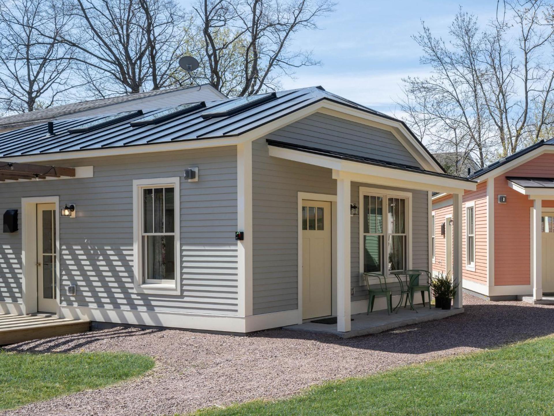 Queen City Bungalow & Cottages