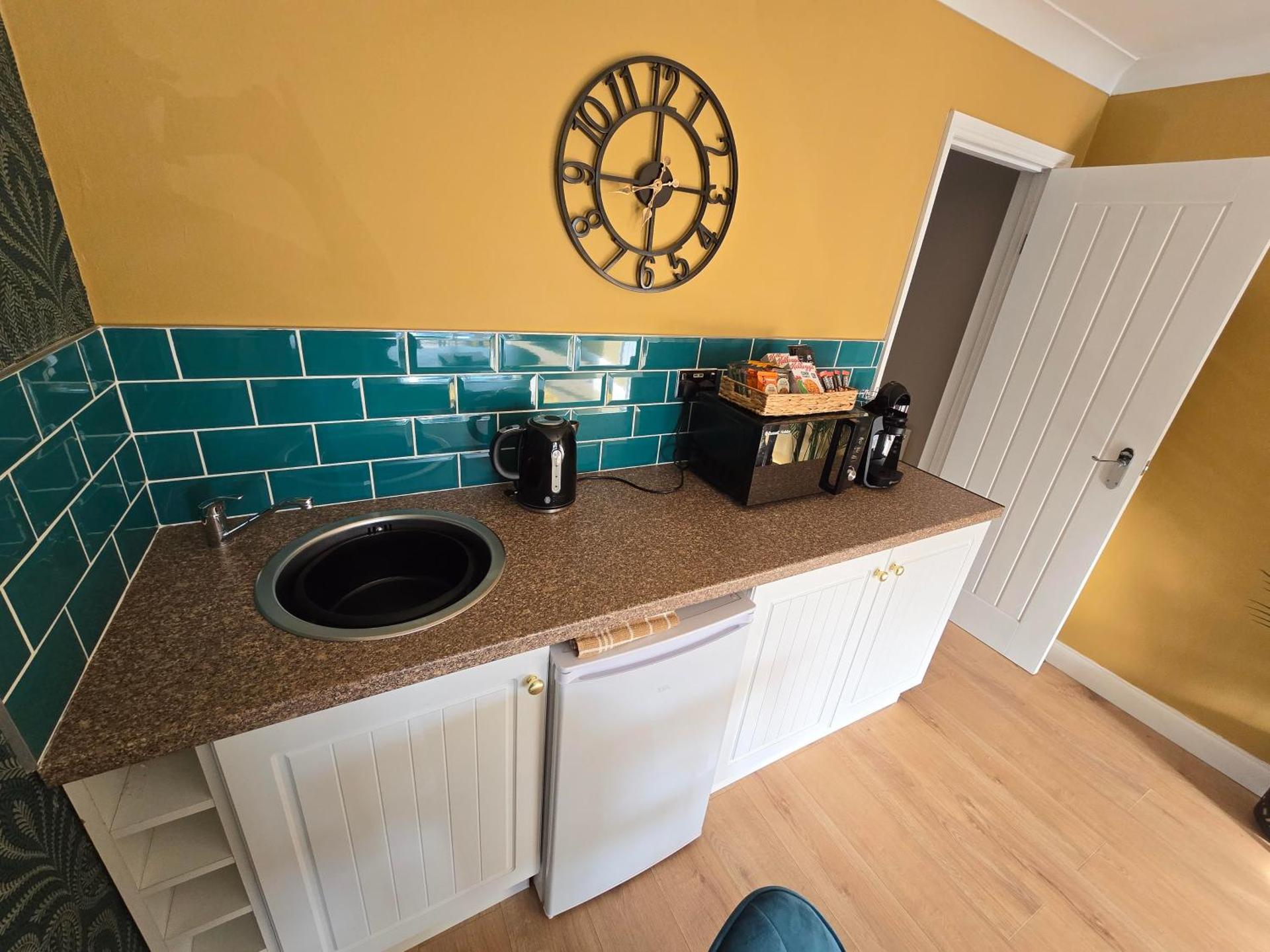 Coffee/tea facilities