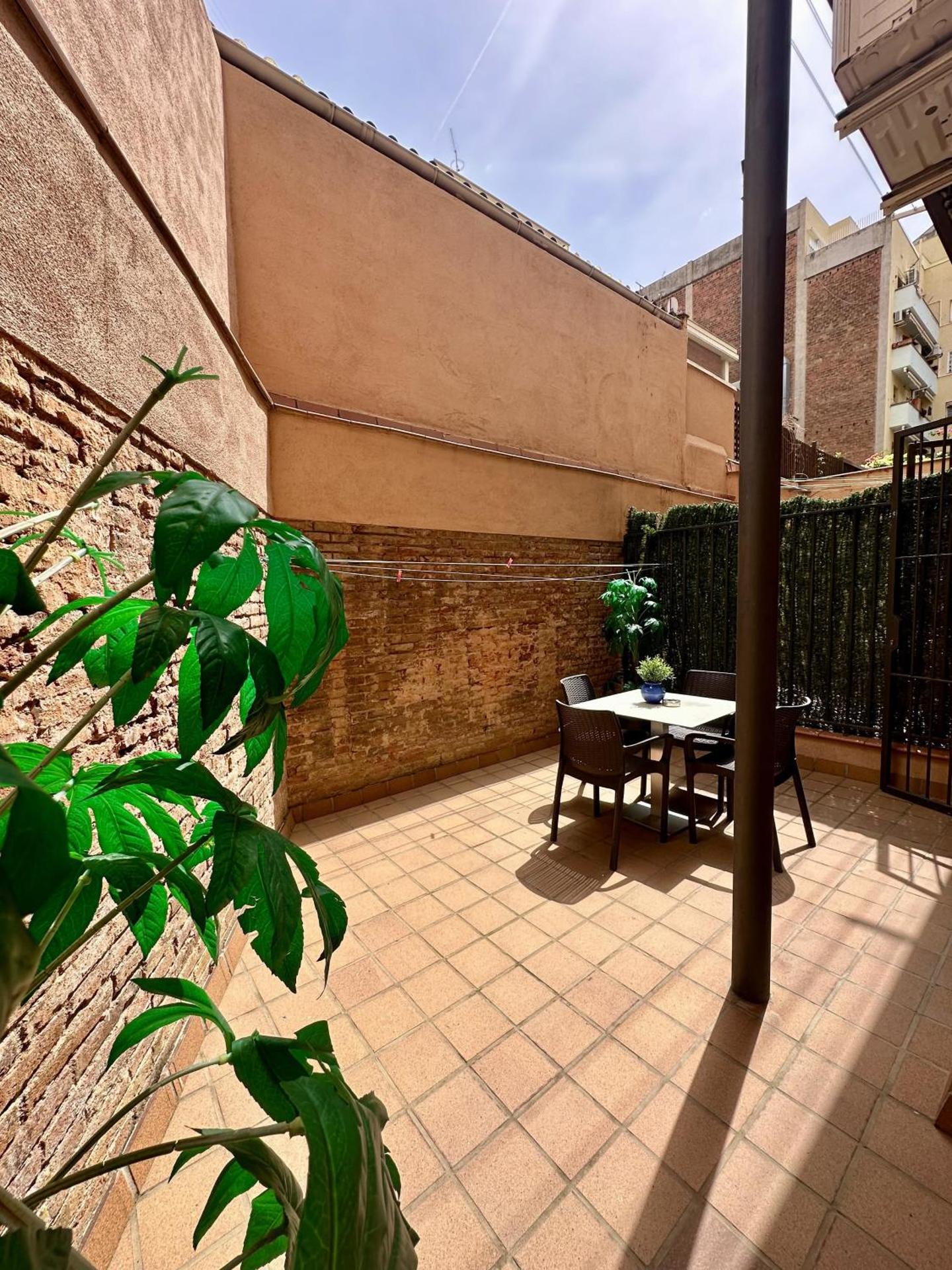 Flaugier Apartments B2