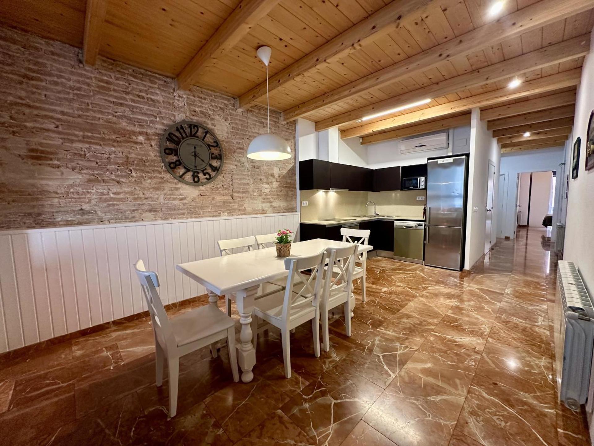 Flaugier Apartments B2