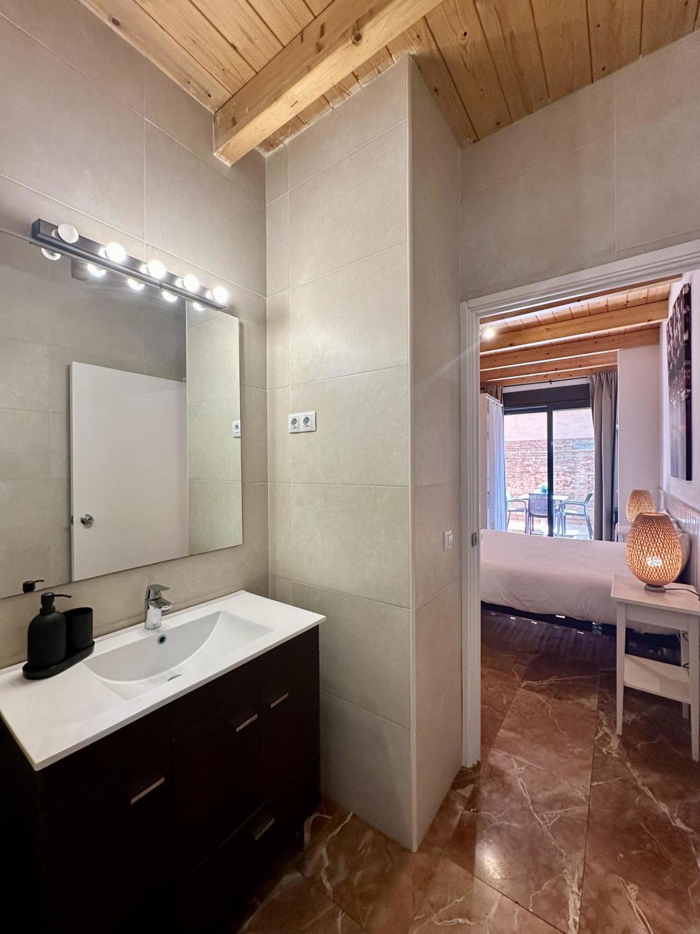 Flaugier Apartments B2