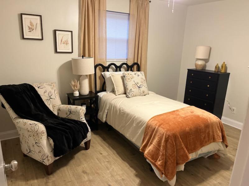 Charming Springboro house near historic downtown