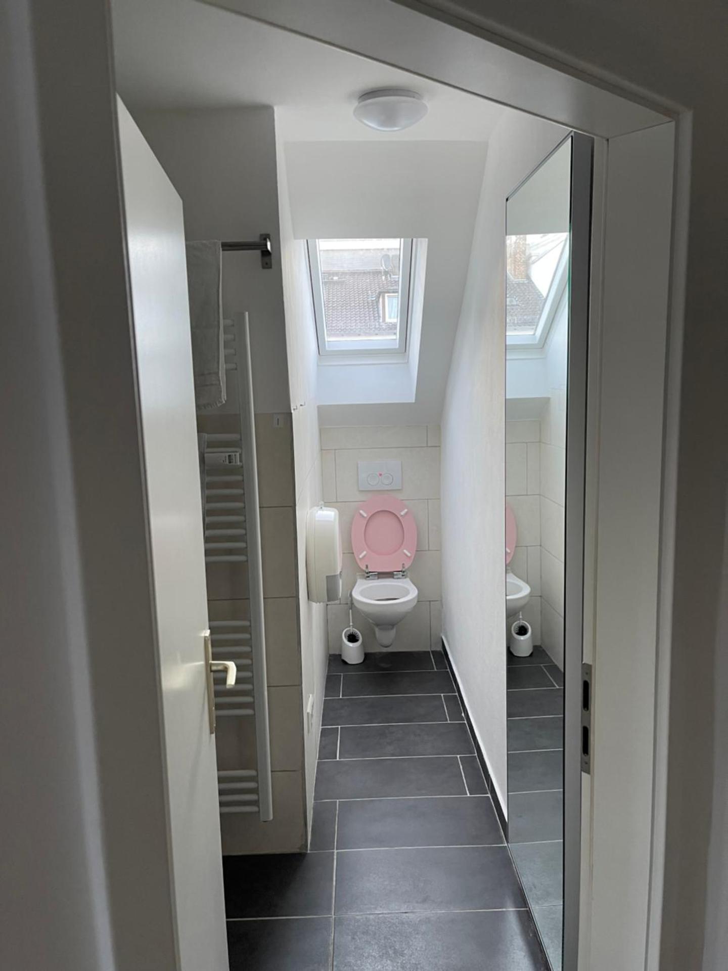 Geräumiges Komfort-Schlafzimmer im Zentrum von Kassel