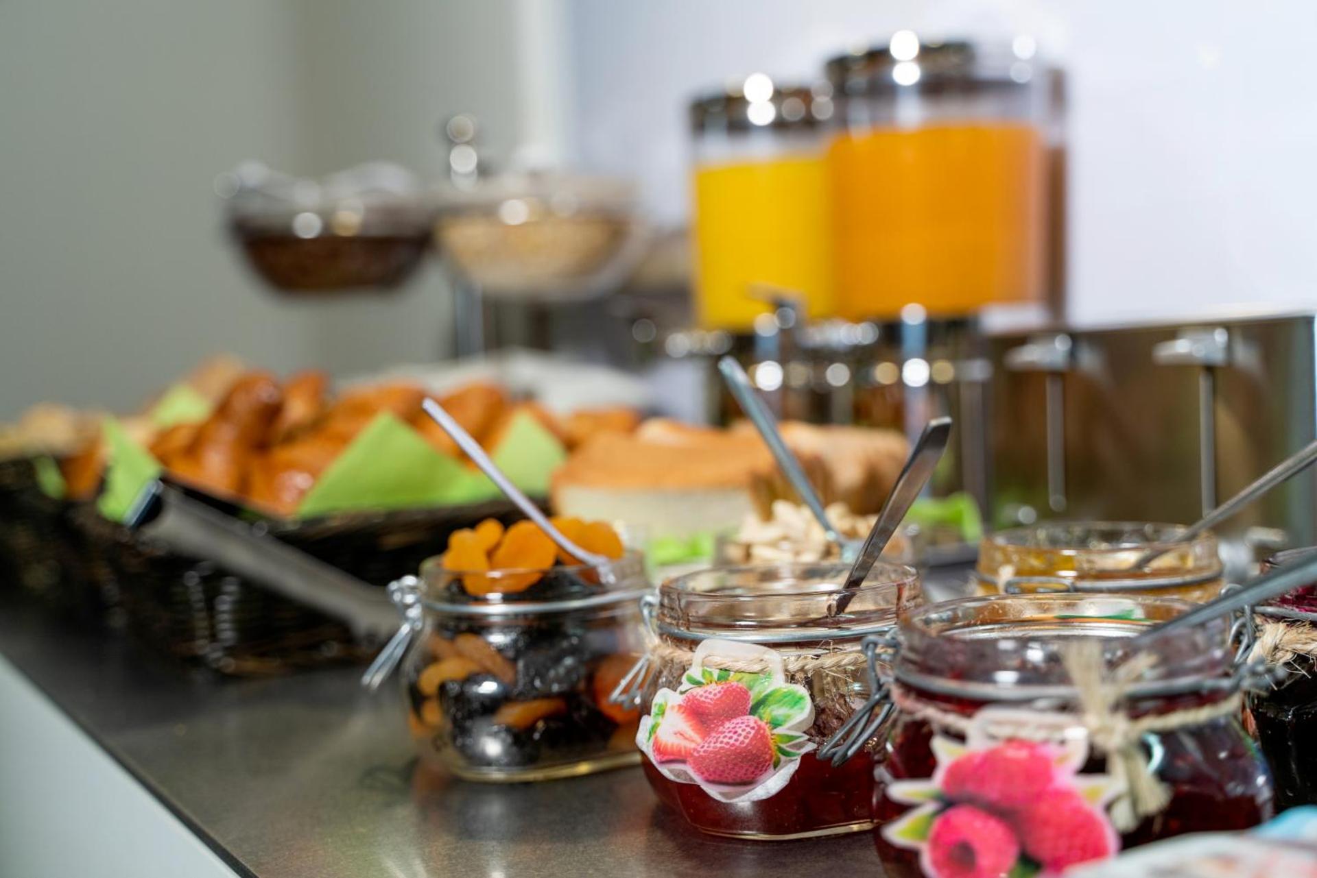 Continental breakfast