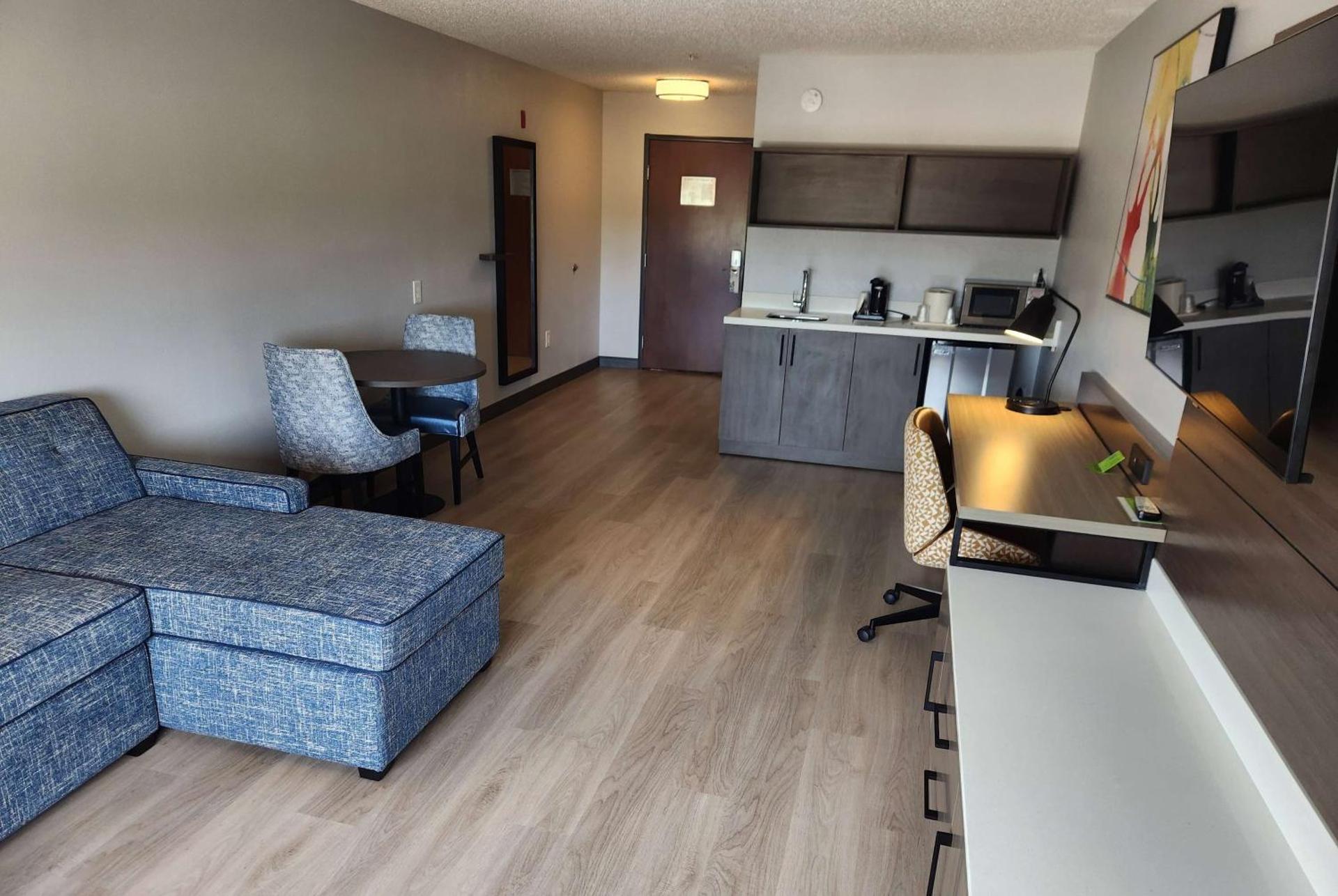 Photo of the whole room