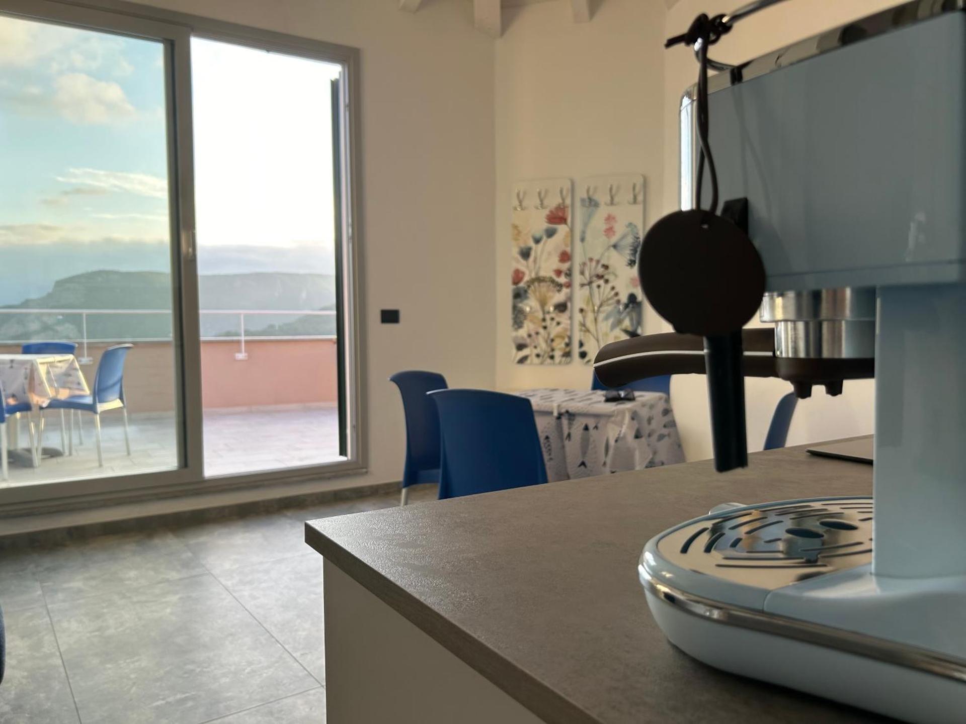 Studio Apartment with Sea View