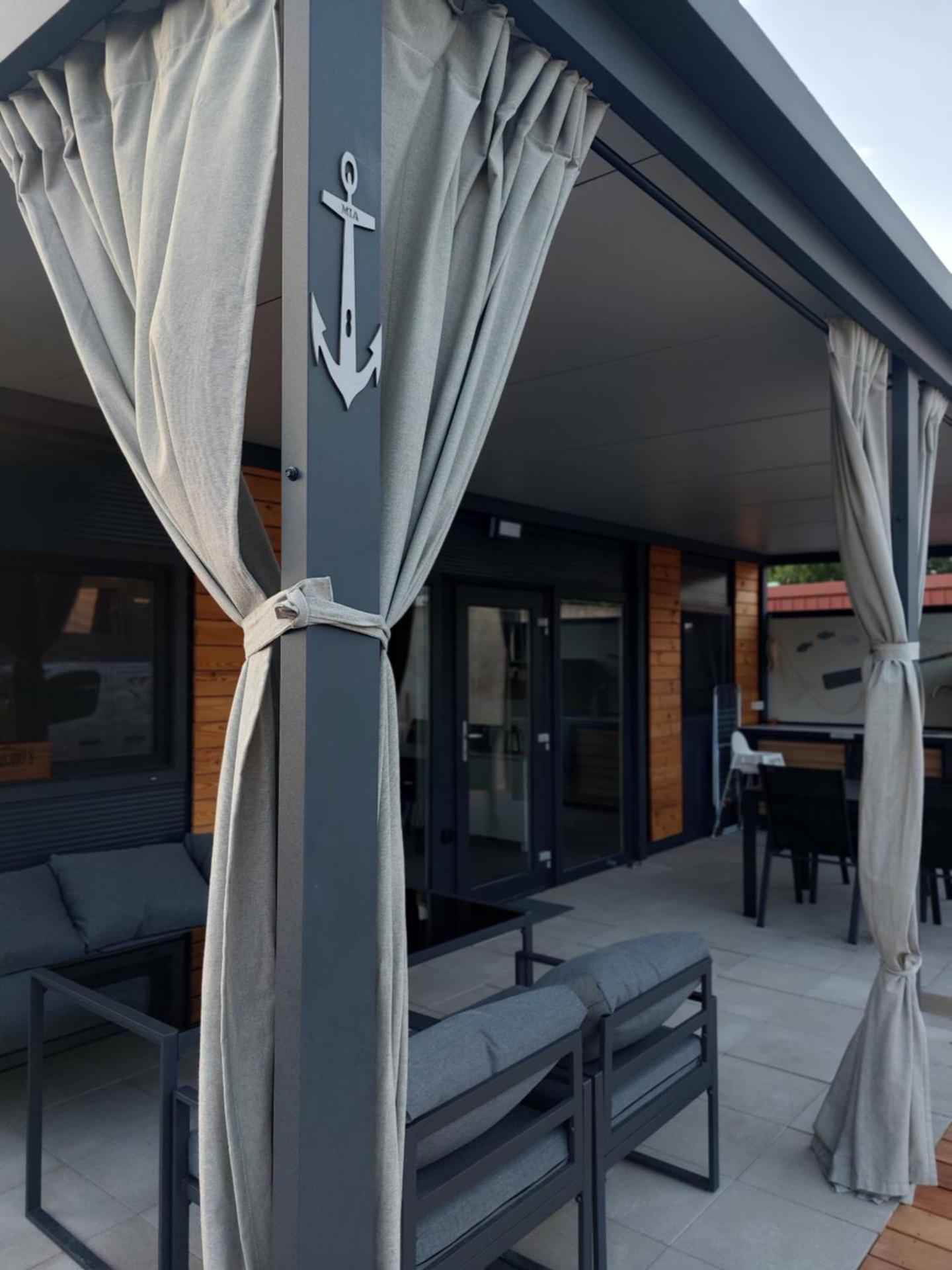 Mobile homes Laguna, beach Porat, Drage