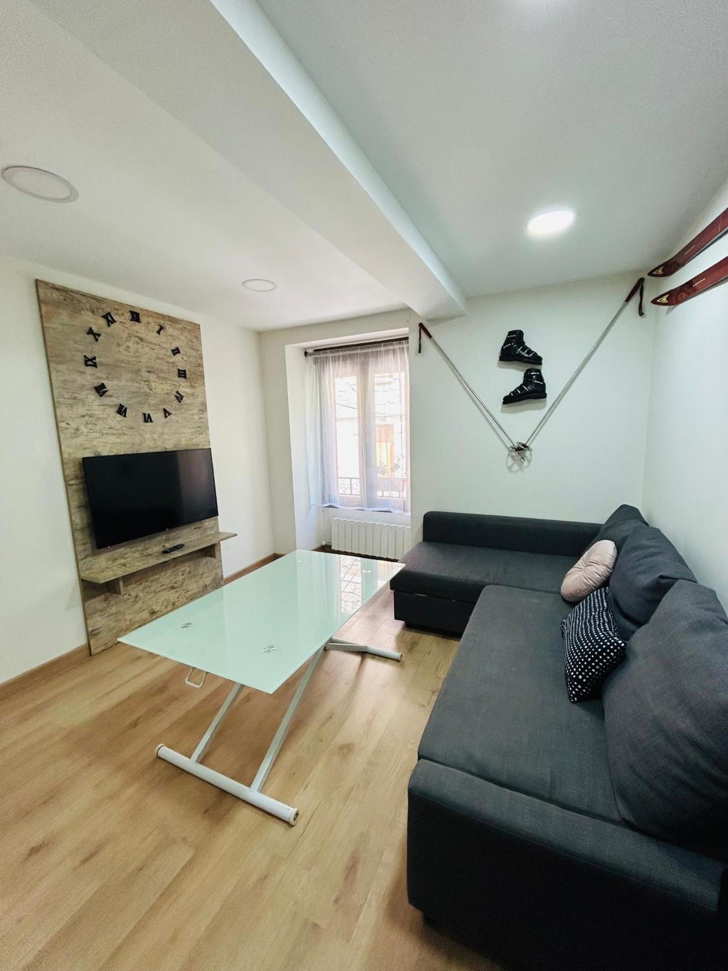 APARTAHOTEL CANFRANC