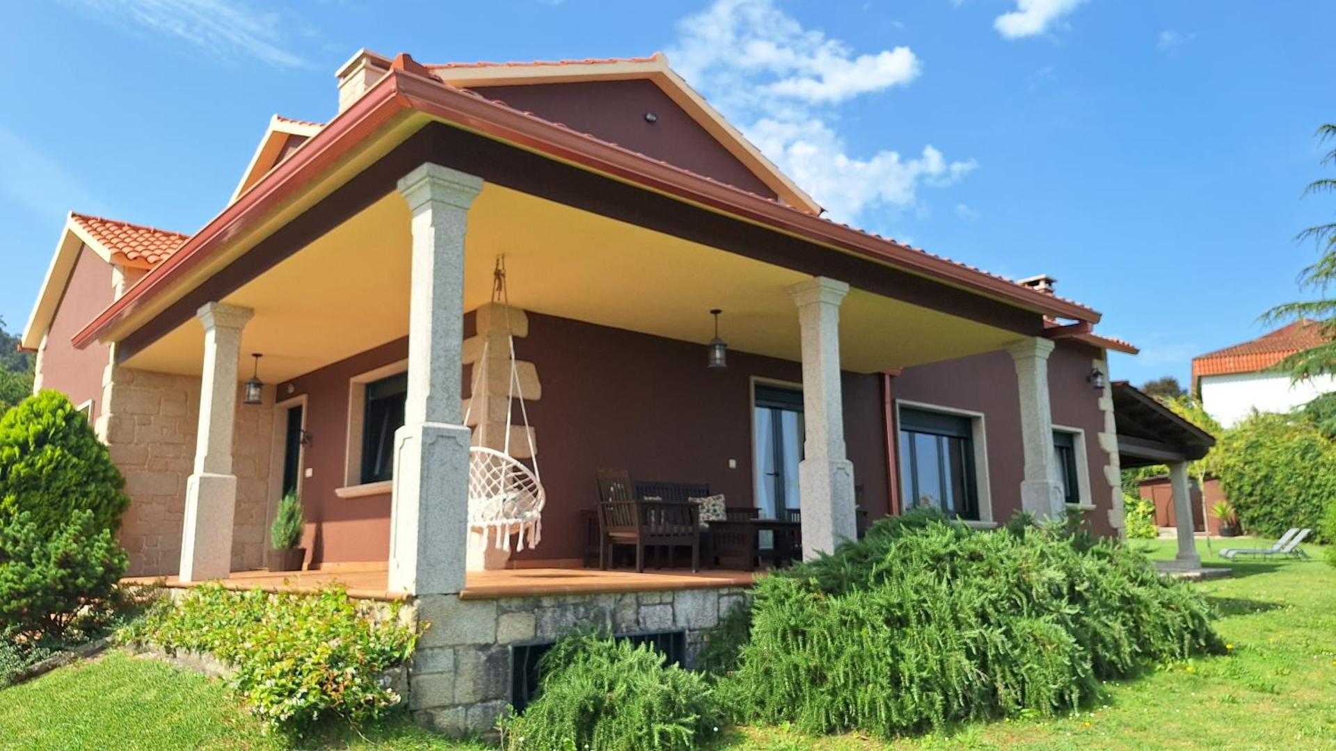 Chalet Rural Toñita 400 m playa piscina barbacoa chimenea