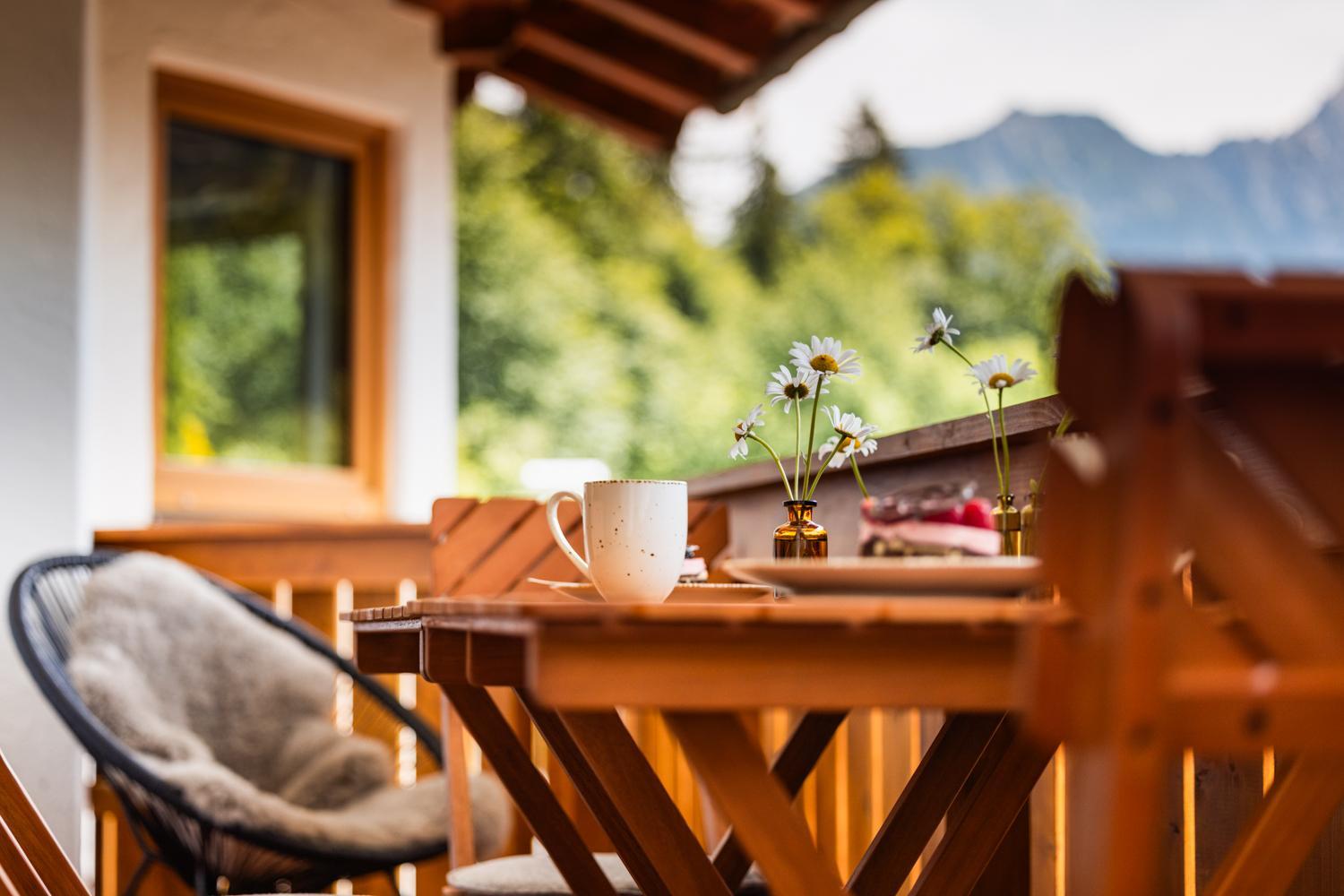 Apartment with Garden View