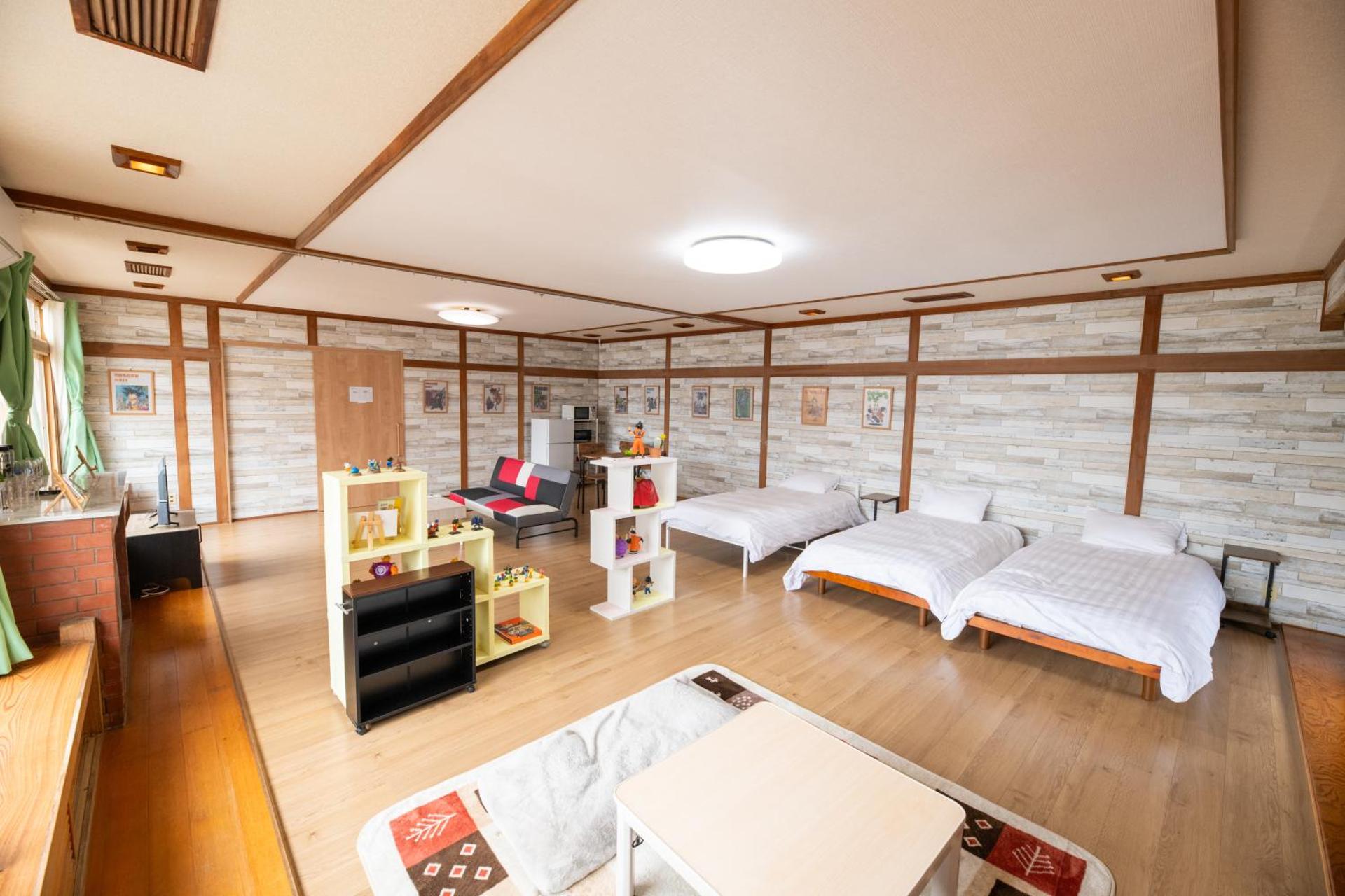 Tomoeドットコム 5 Cafe and Stay