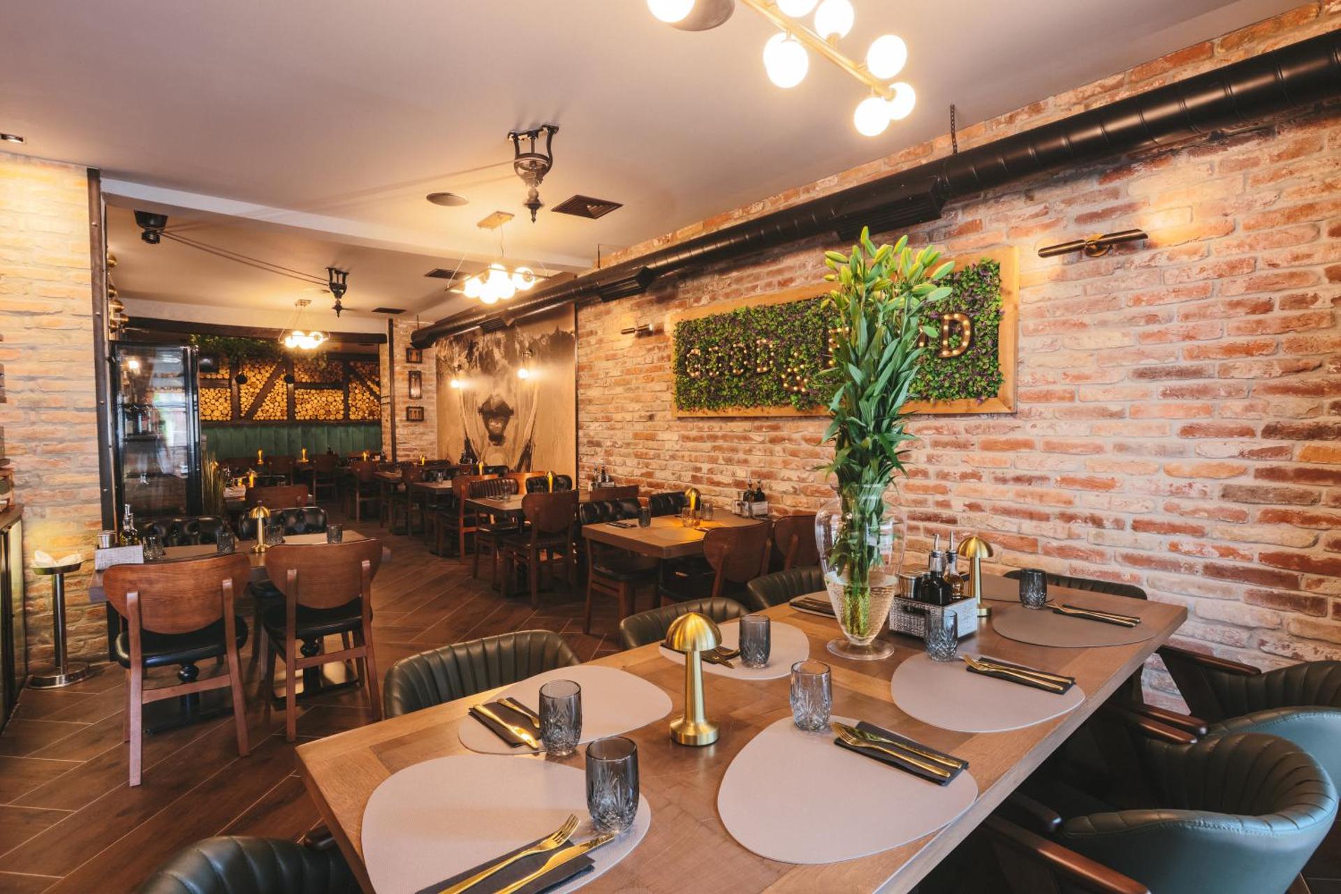 Hotel - Pansion Kod Ruže - Strossmayer No 1 - breakfast included