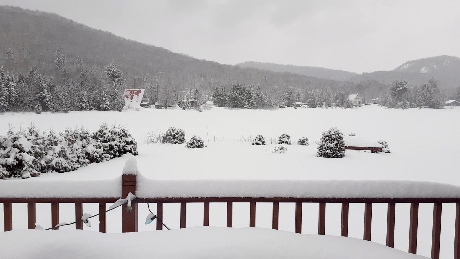 Charmant chalet du Lac Paré